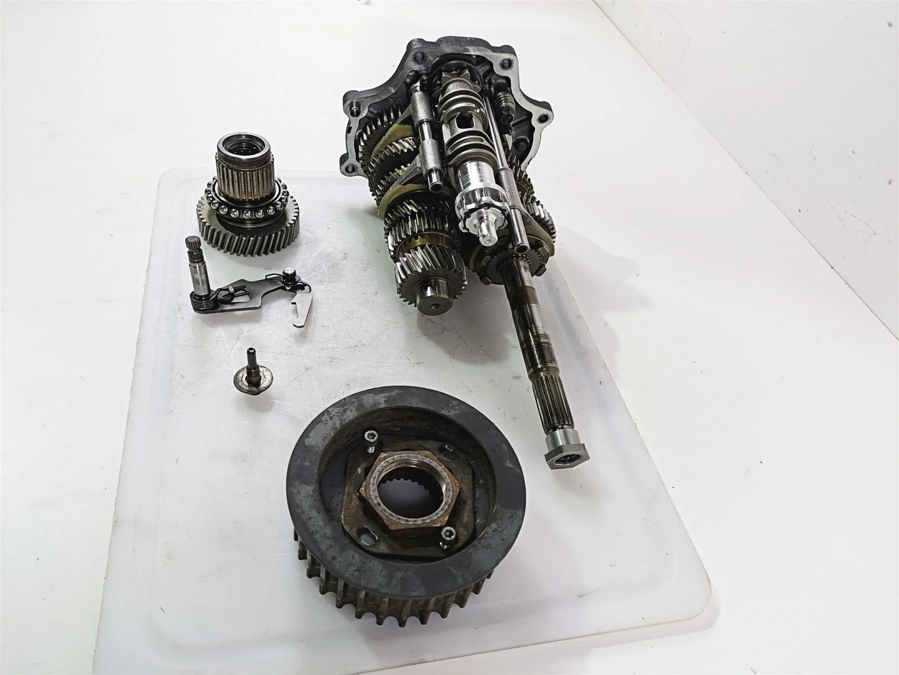 2007 Harley Touring FLHRSE CVO Road King 6-Sp Transmission Gears Set 35467-06C - Image 3