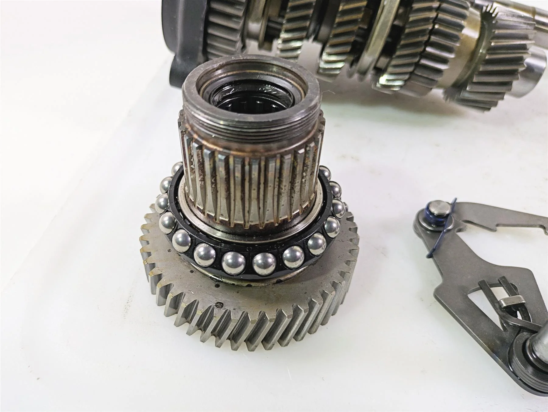 2007 Harley Touring FLHRSE CVO Road King 6-Sp Transmission Gears Set 35467-06C - Image 8