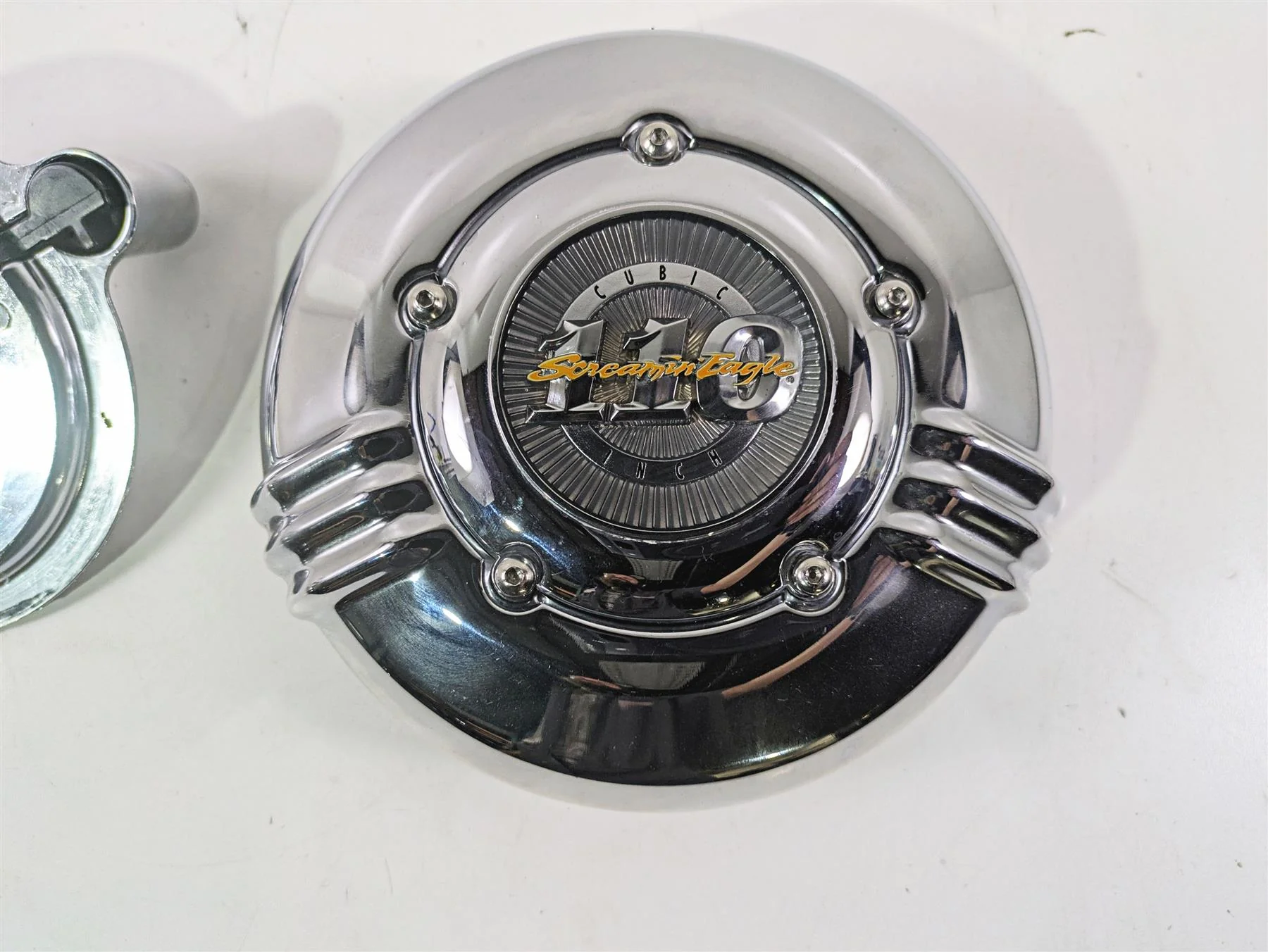 2007 Harley Touring FLHRSE CVO Road King Air Cleaner Breather Filter 29478-05A - Image 5