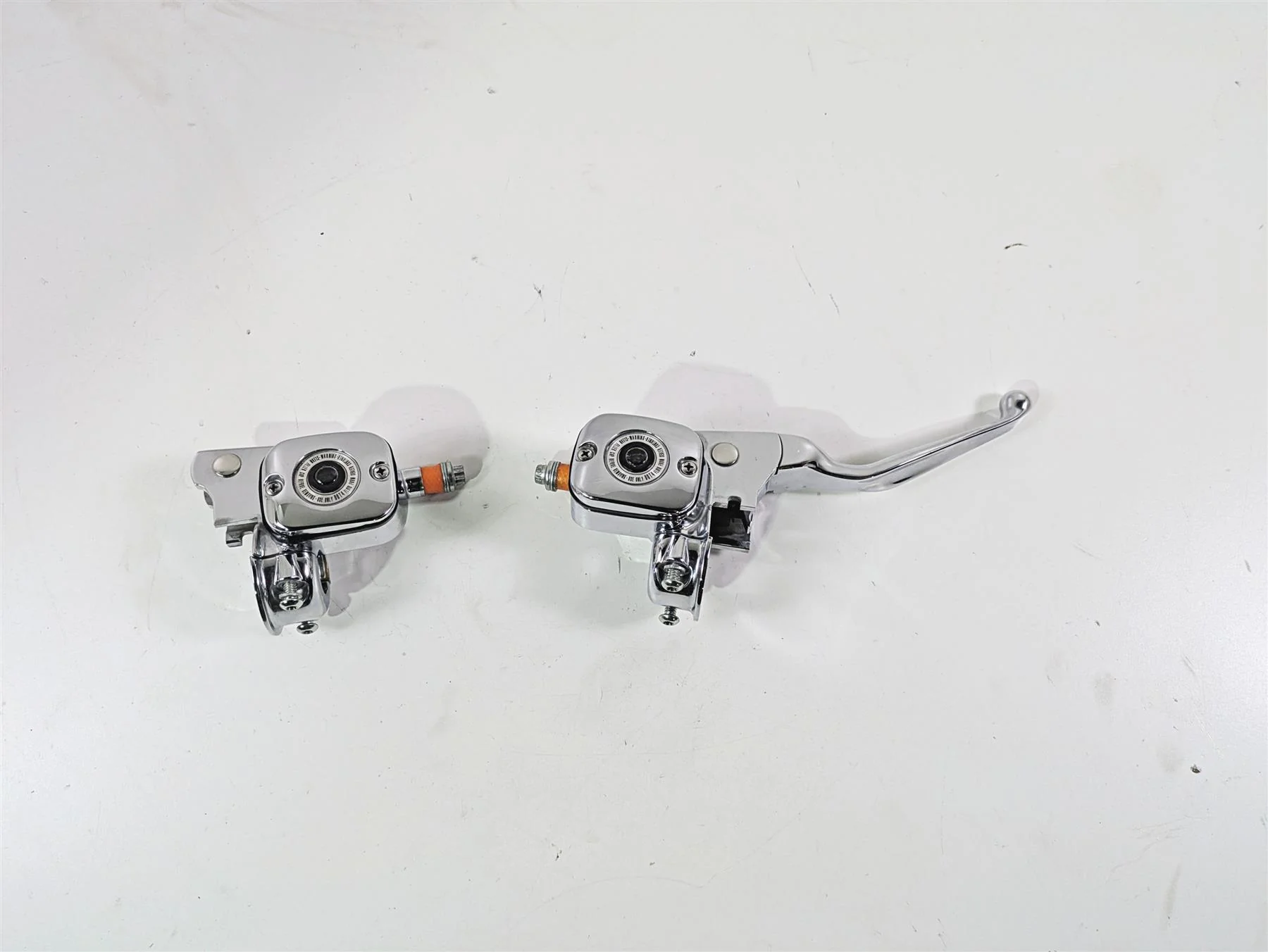 2007 Harley Touring FLHRSE CVO Road King Front Brake Clutch Master Set 41700740 - Image 2