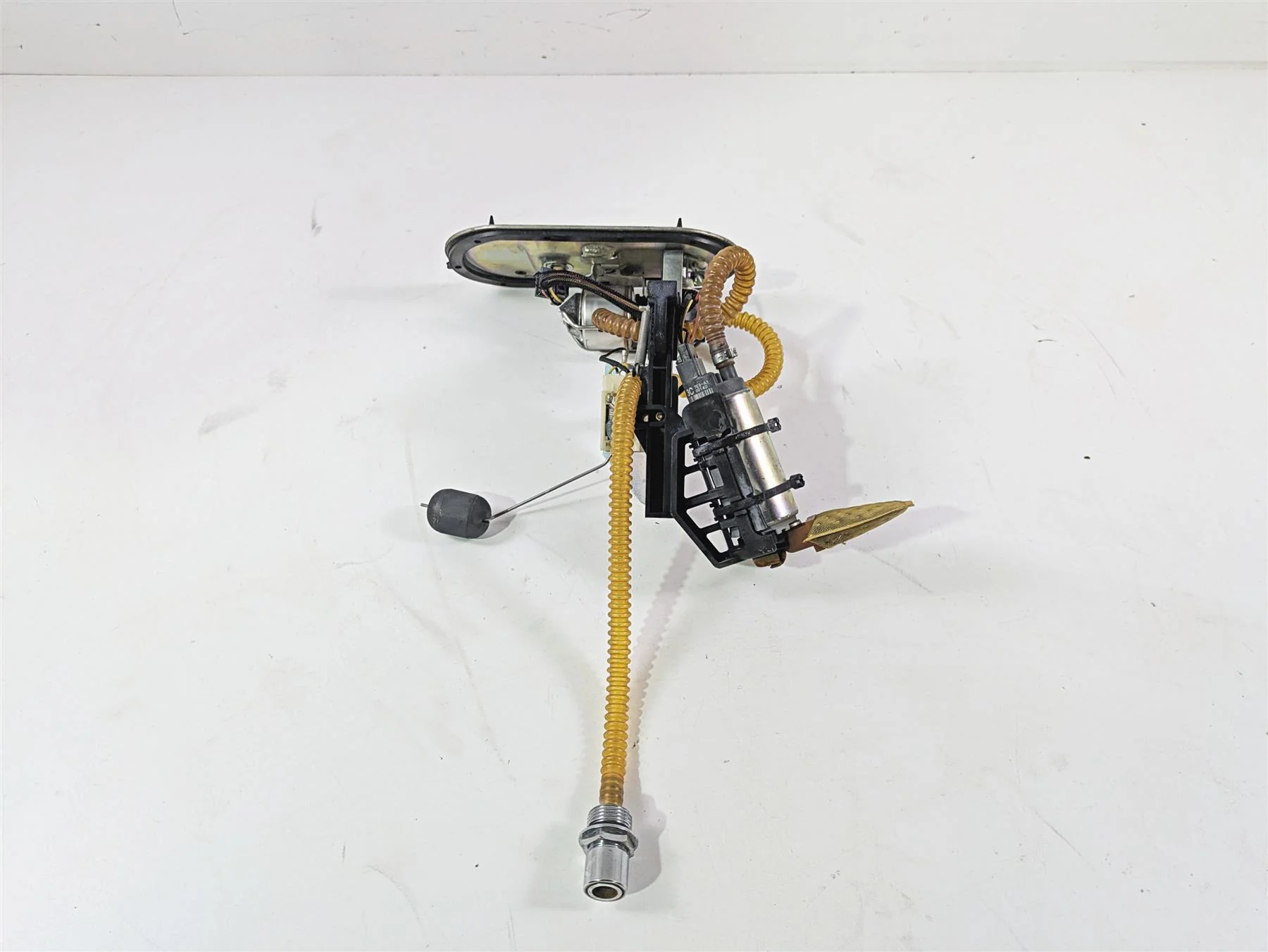 2007 Harley Touring FLHRSE CVO Road King Fuel Gas Petrol Pump - Tested  75127-06 - Image 3