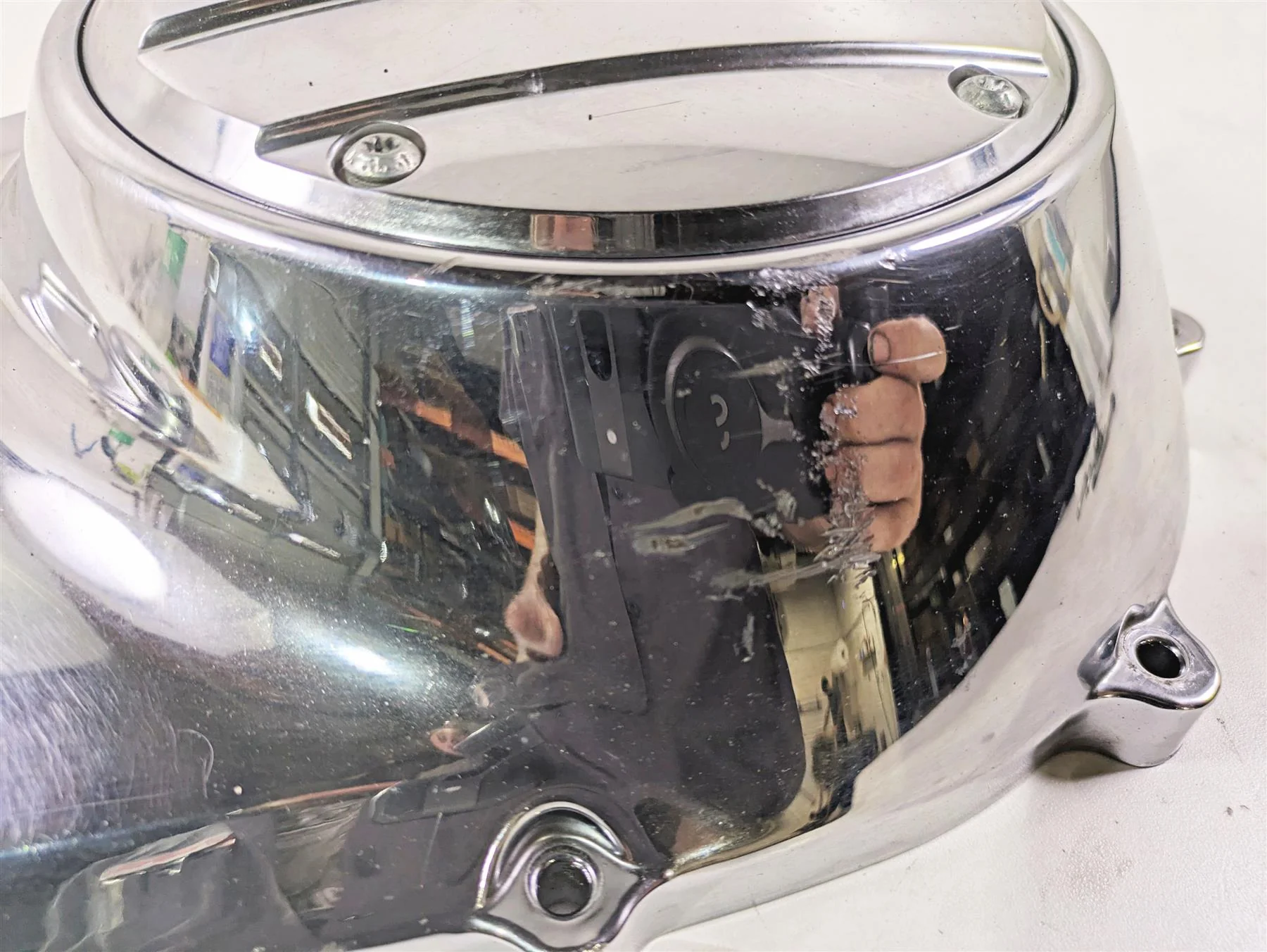 2007 Harley Touring FLHRSE CVO Road King Outer Primary Clutch Cover 60685-07 - Image 8
