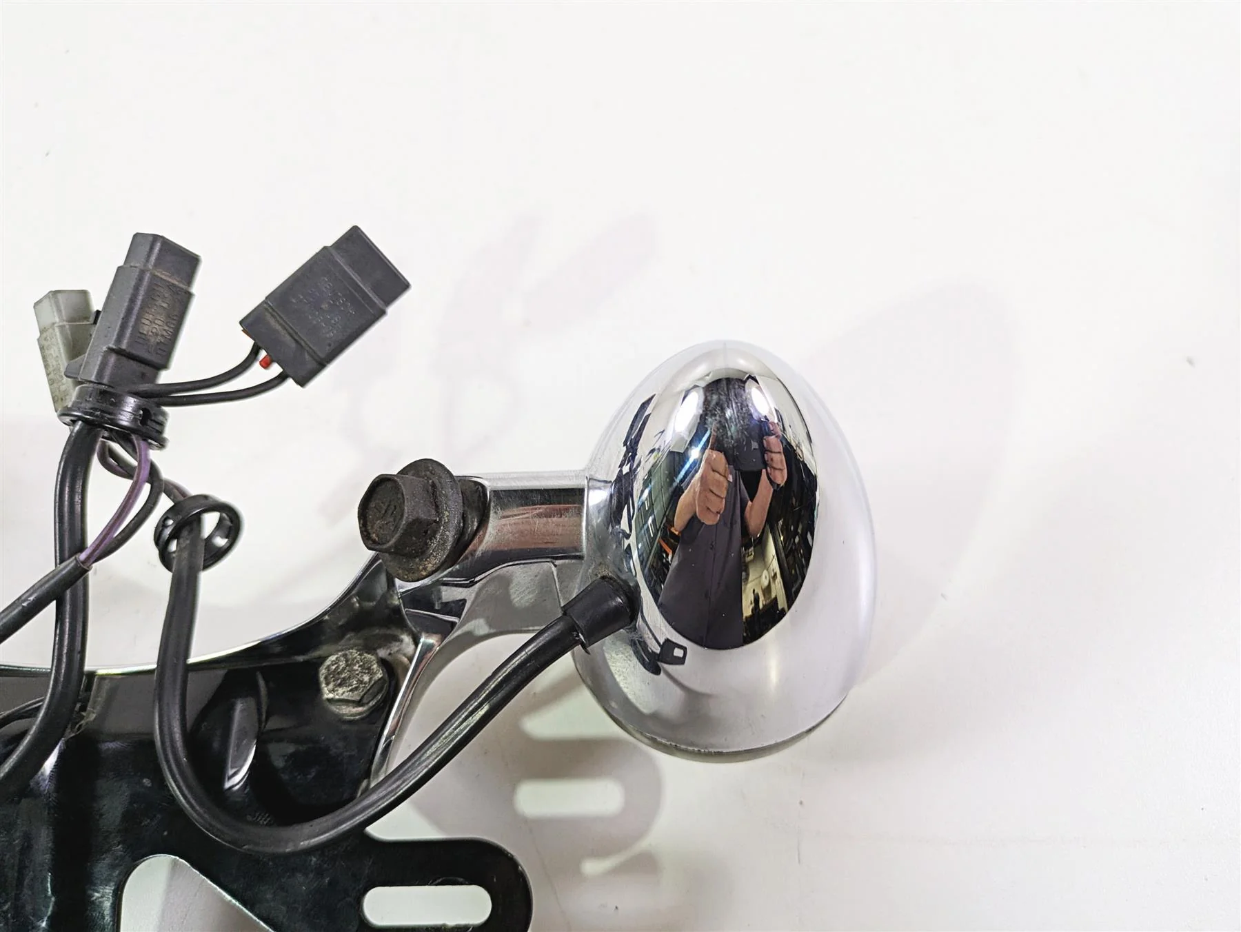 2007 Harley Touring FLHRSE CVO Road King Rear Blinker Turn Signal Set 68629-05 - Image 11