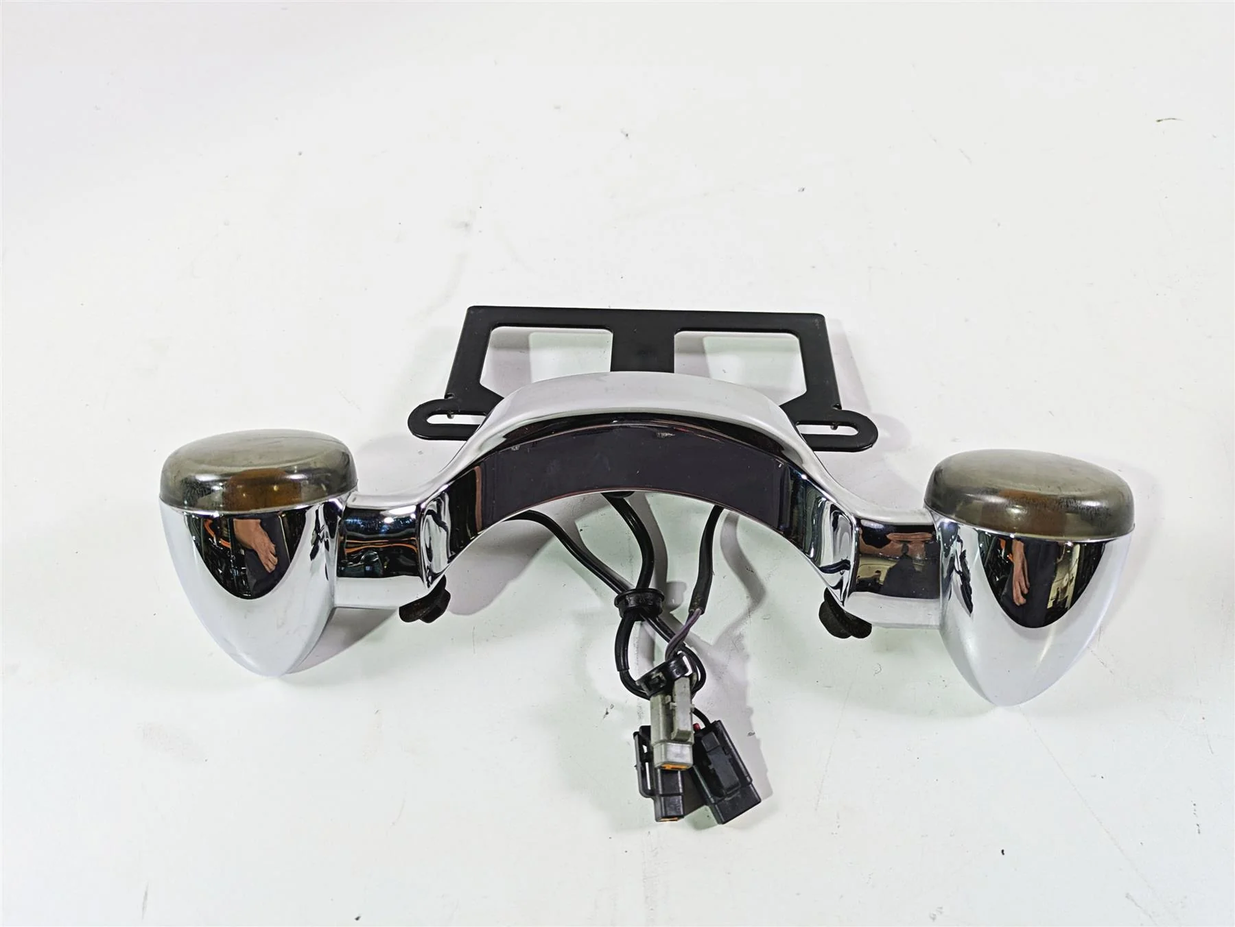 2007 Harley Touring FLHRSE CVO Road King Rear Blinker Turn Signal Set 68629-05 - Image 3