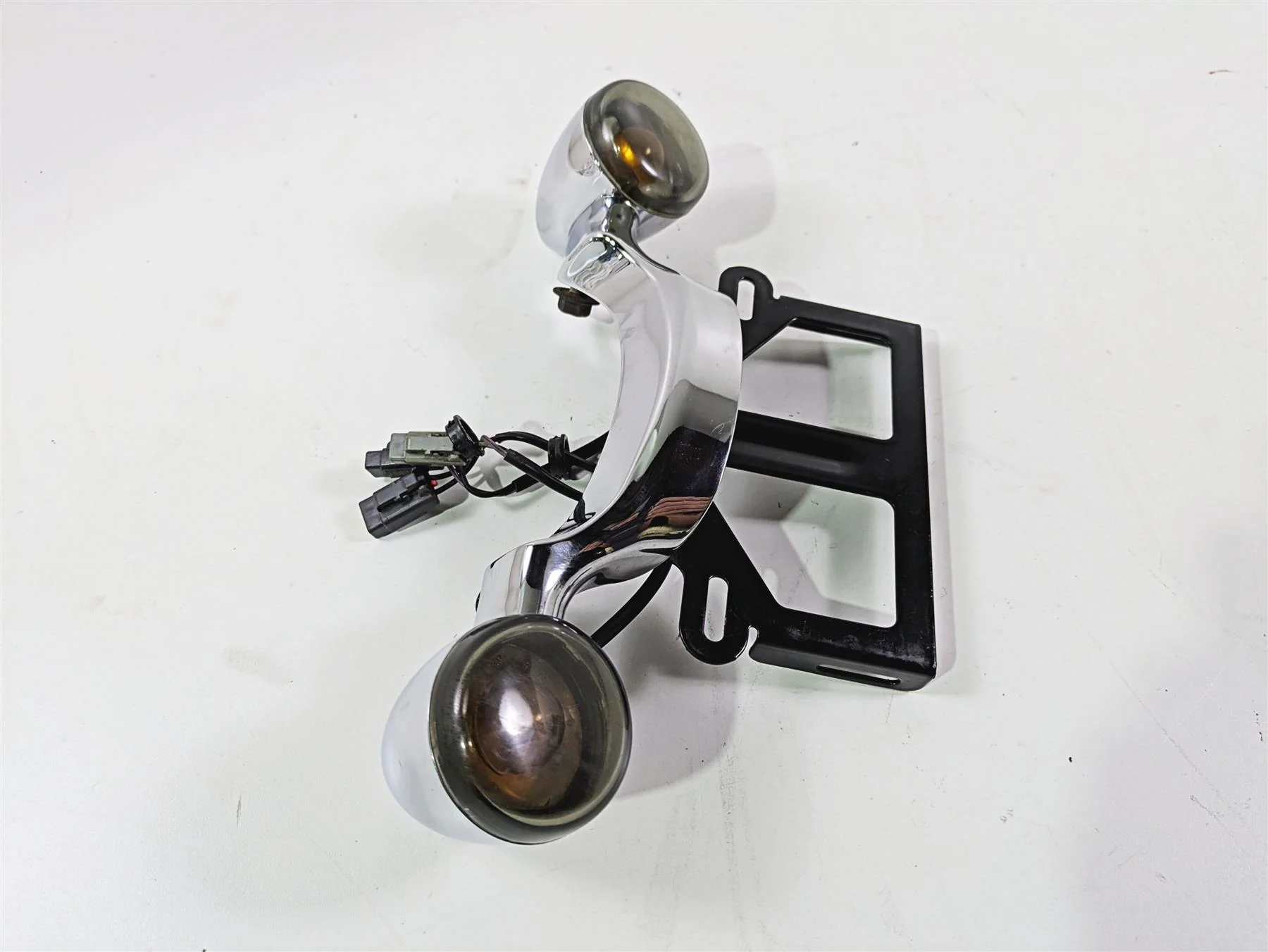 2007 Harley Touring FLHRSE CVO Road King Rear Blinker Turn Signal Set 68629-05 - Image 4