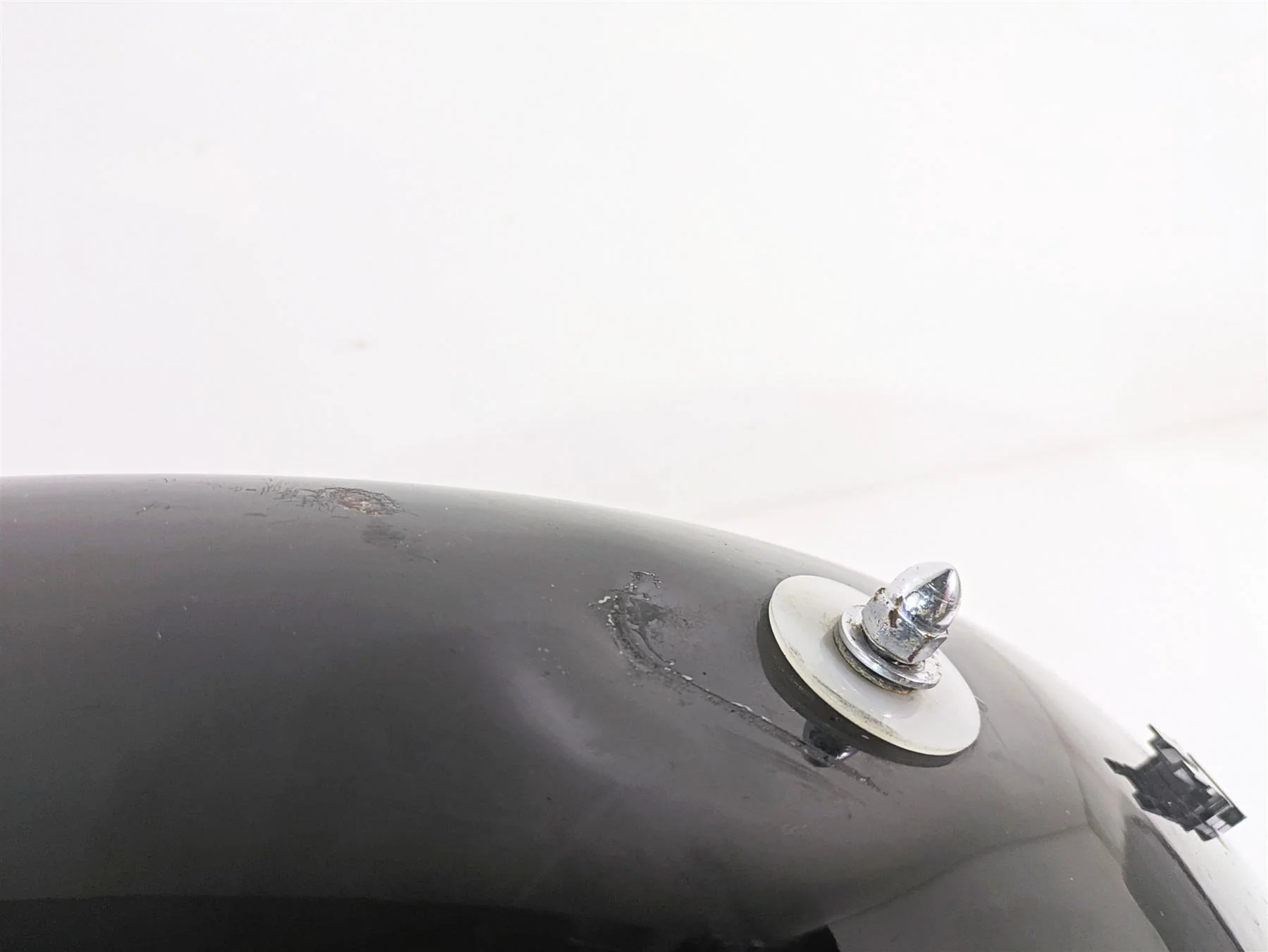 2007 Harley Touring FLHRSE CVO Road King Rear Fender Black Ice - Dent 60275-07 - Image 7