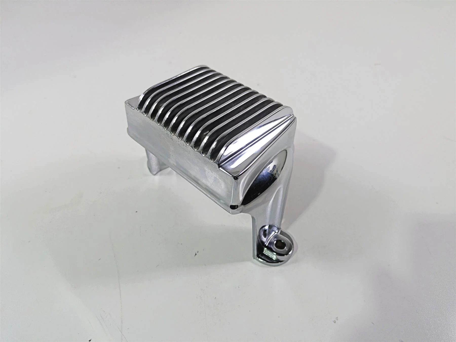 2007 Harley Touring FLHRSE CVO Road King Rectifier Voltage Regulator 74622-06 - Image 11