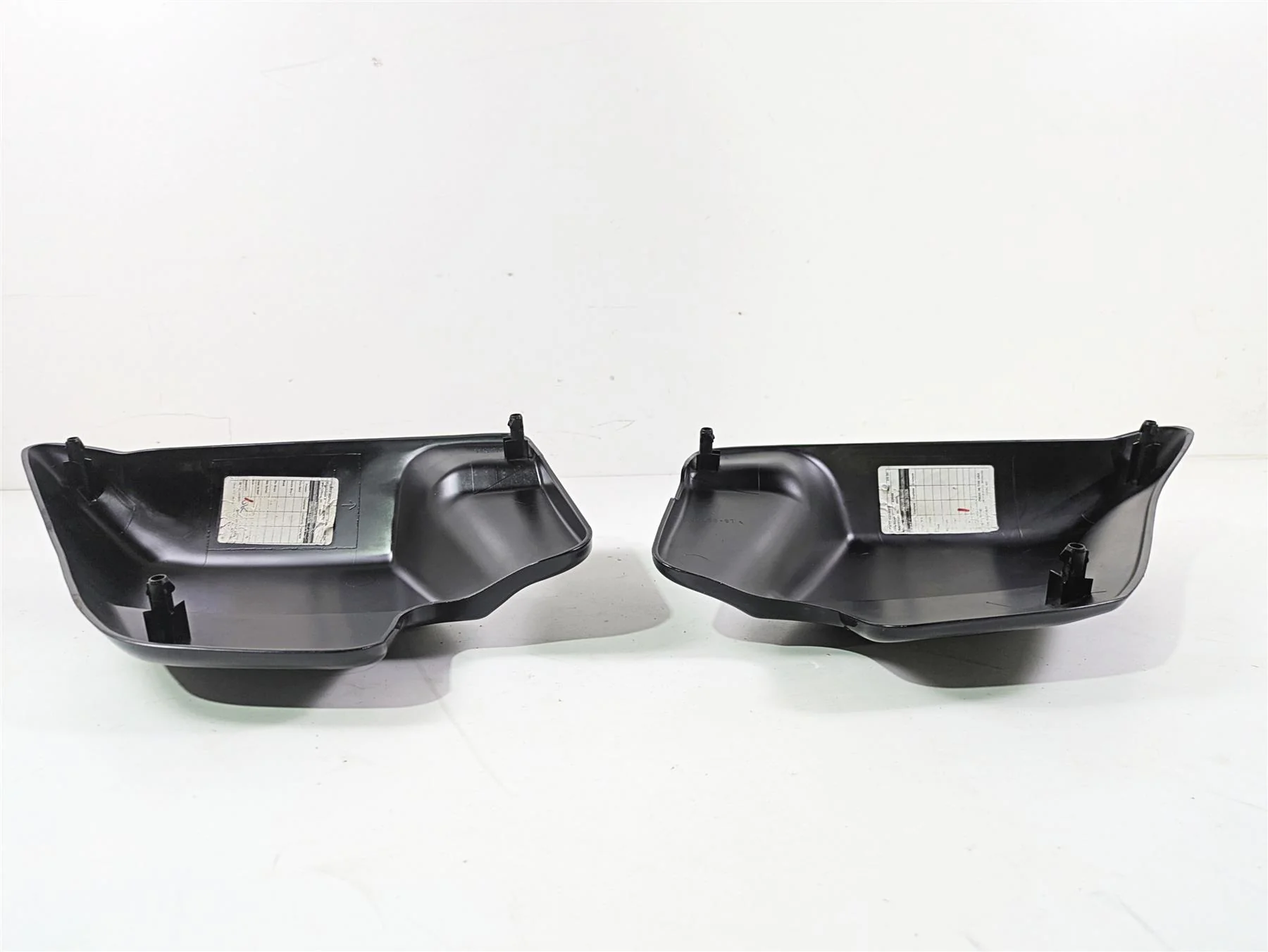 2007 Harley Touring FLHRSE CVO Road King Side Covers Fairings Black Ice 66048-97 - Image 12