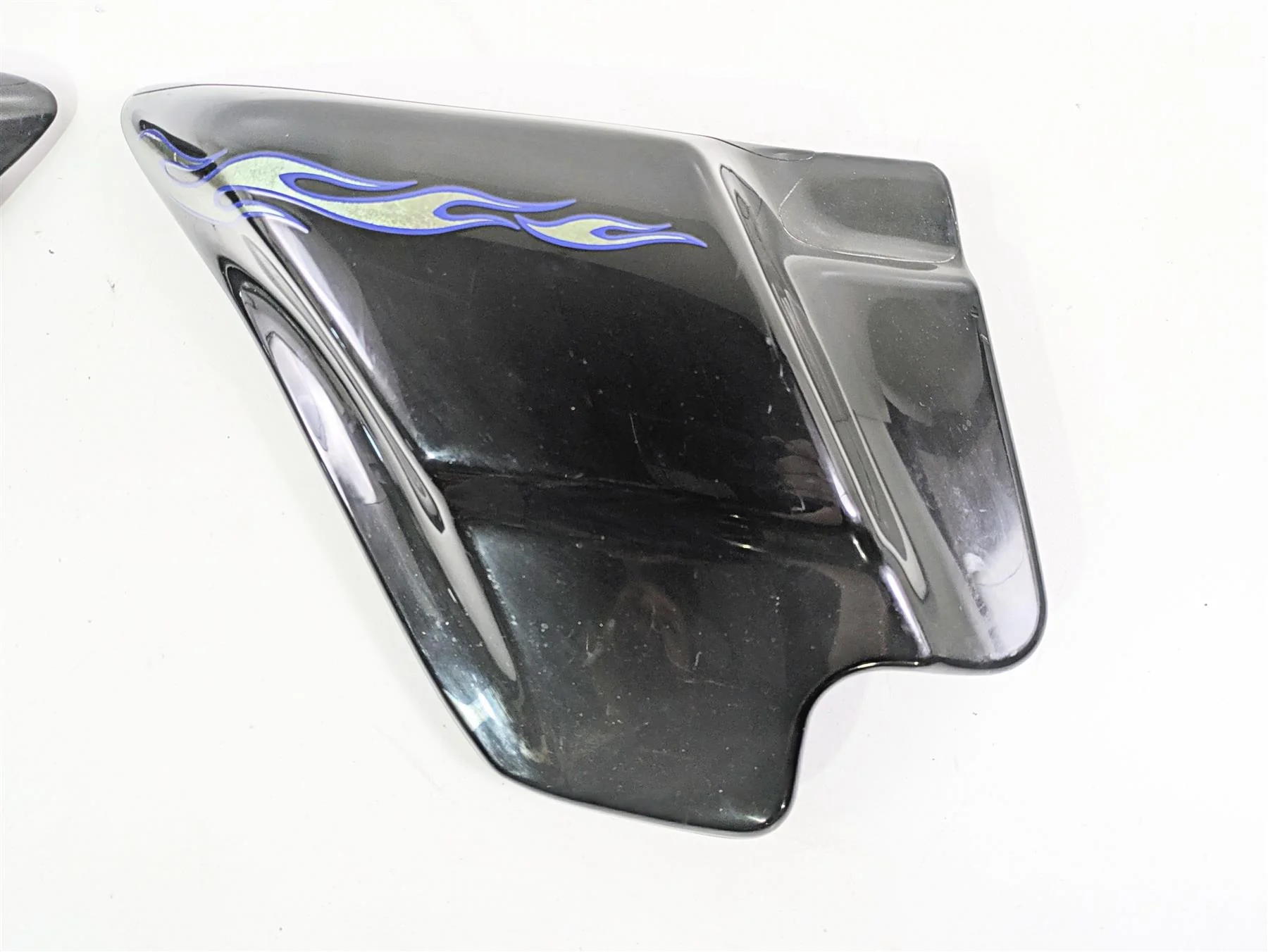 2007 Harley Touring FLHRSE CVO Road King Side Covers Fairings Black Ice 66048-97 - Image 5
