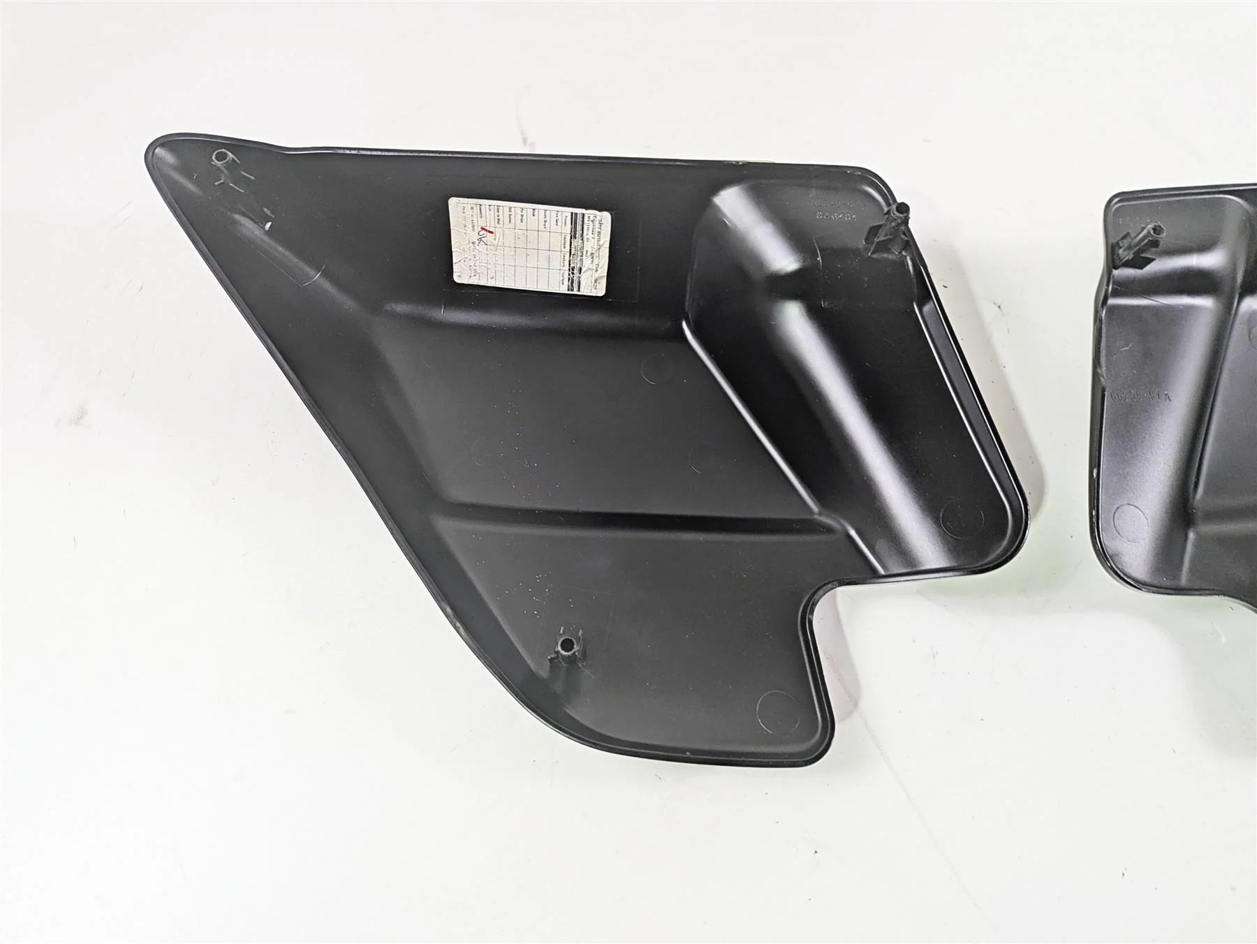 2007 Harley Touring FLHRSE CVO Road King Side Covers Fairings Black Ice 66048-97 - Image 9