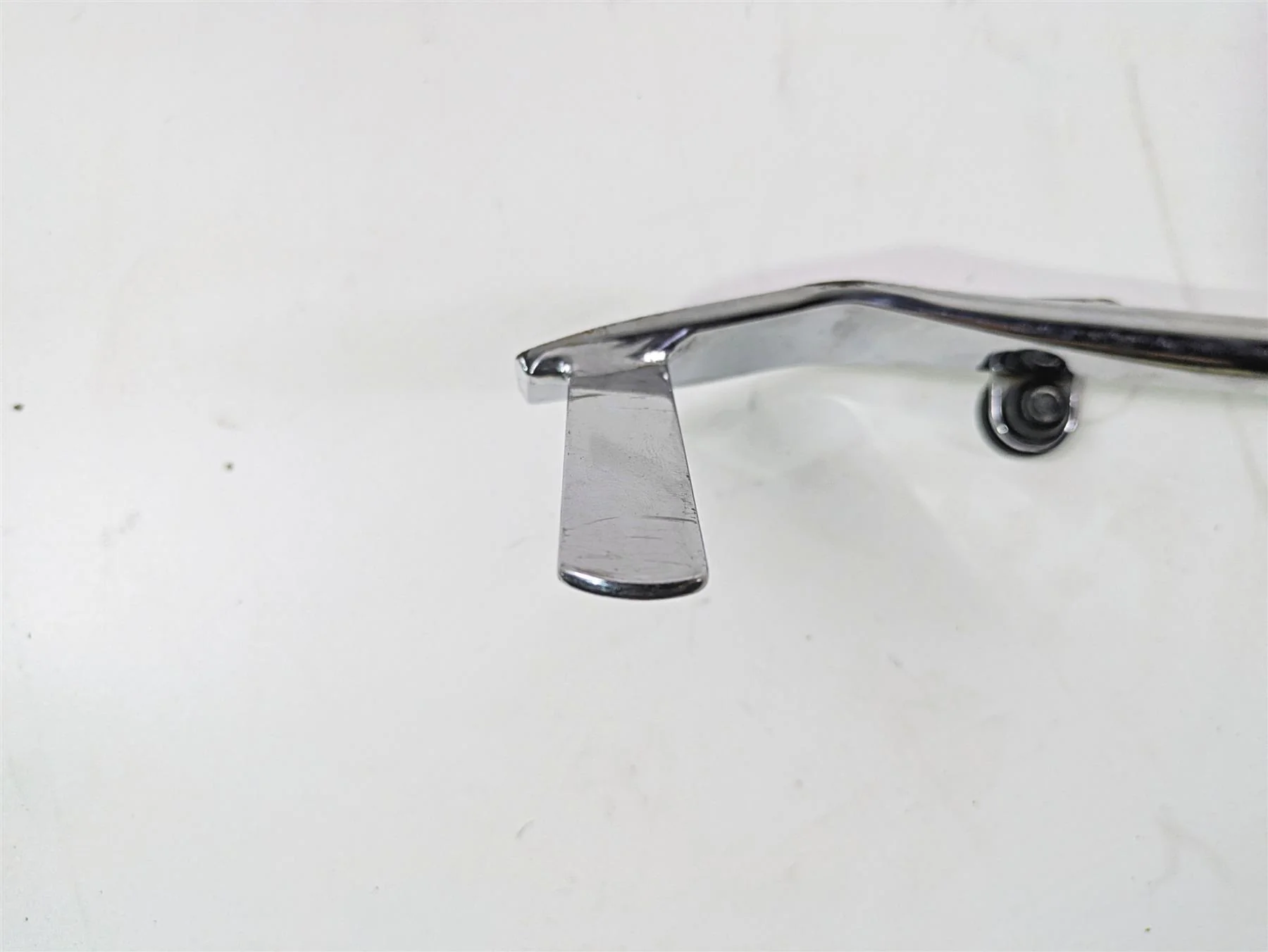 2007 Harley Touring FLHRSE CVO Road King Side Kick Jiffy Stand 50075-07A - Image 8