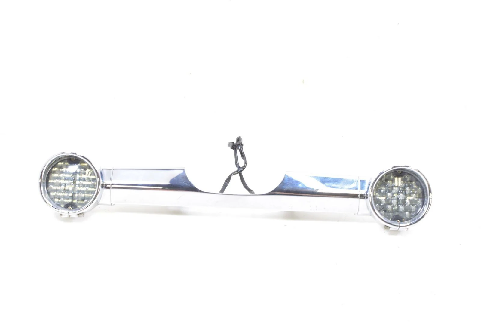 2007 Harley Touring FLHTCU Electra Glide Rear Led Blinker Bar Assembly 68510-74C