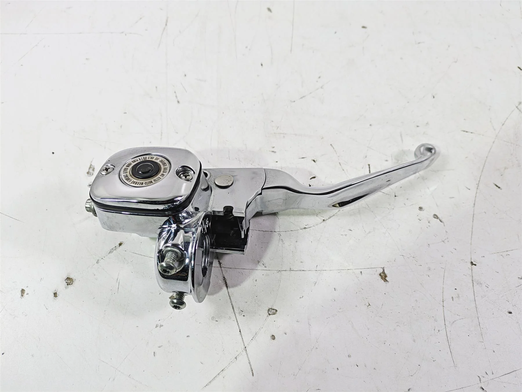 2007 Harley Touring FLHTCU SE CVO E-Glide Front Chrome Master Cylinder 41700740 - Image 11