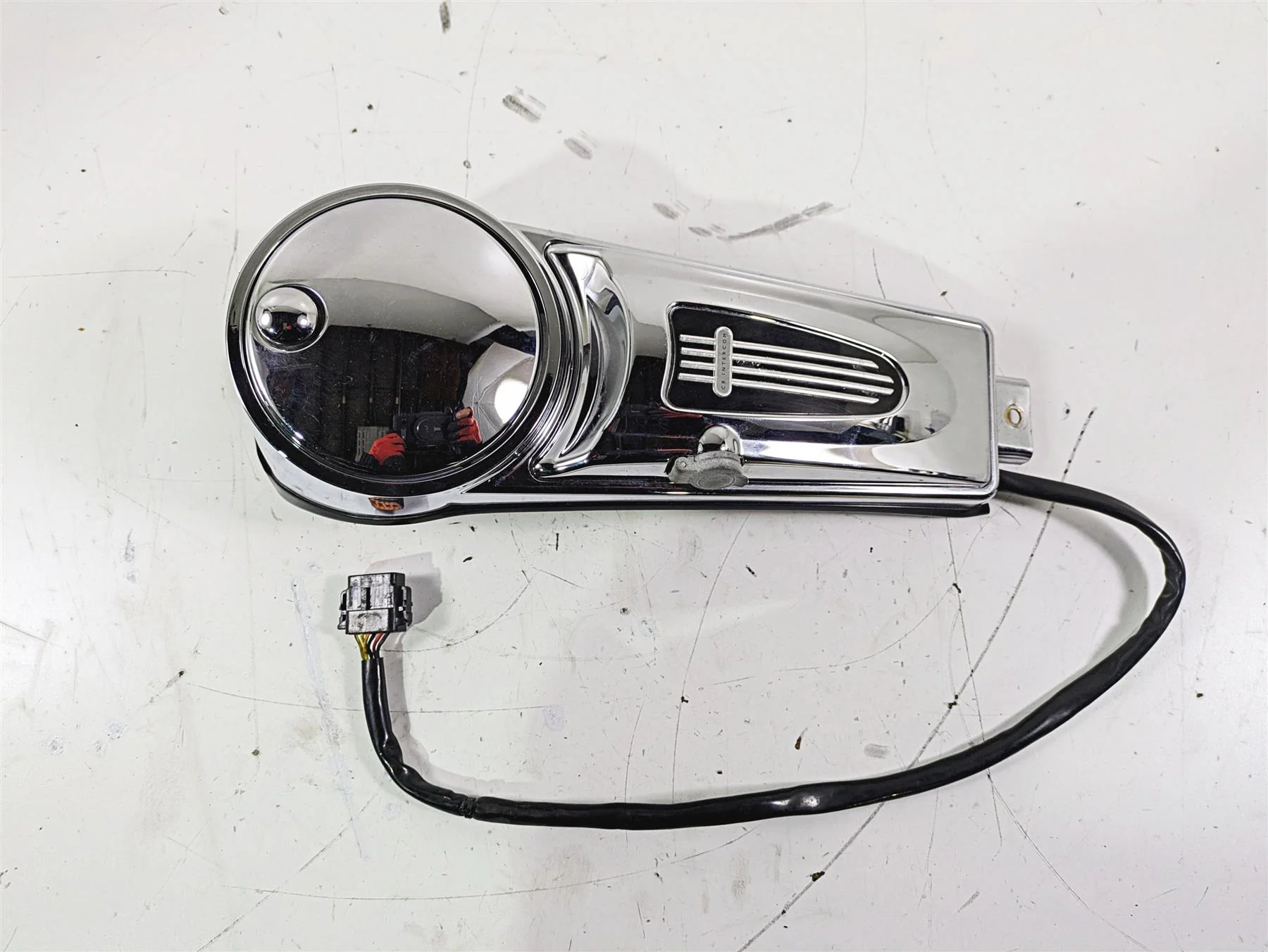 2007 Harley Touring FLHTCU SE CVO E-Glide Fuel Tank Dash Cover 61270-98A - Image 5