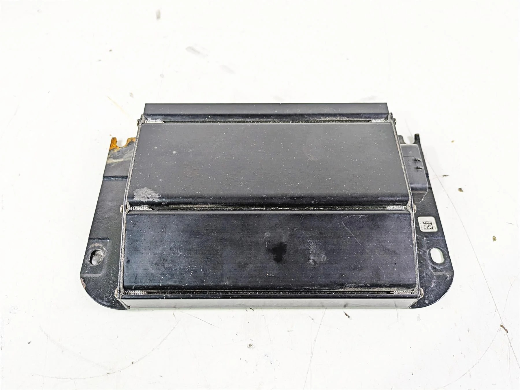2007 Harley Touring FLHTCU SE CVO E-Glide Harman Kardon Amplifier Amp 76192-06A
