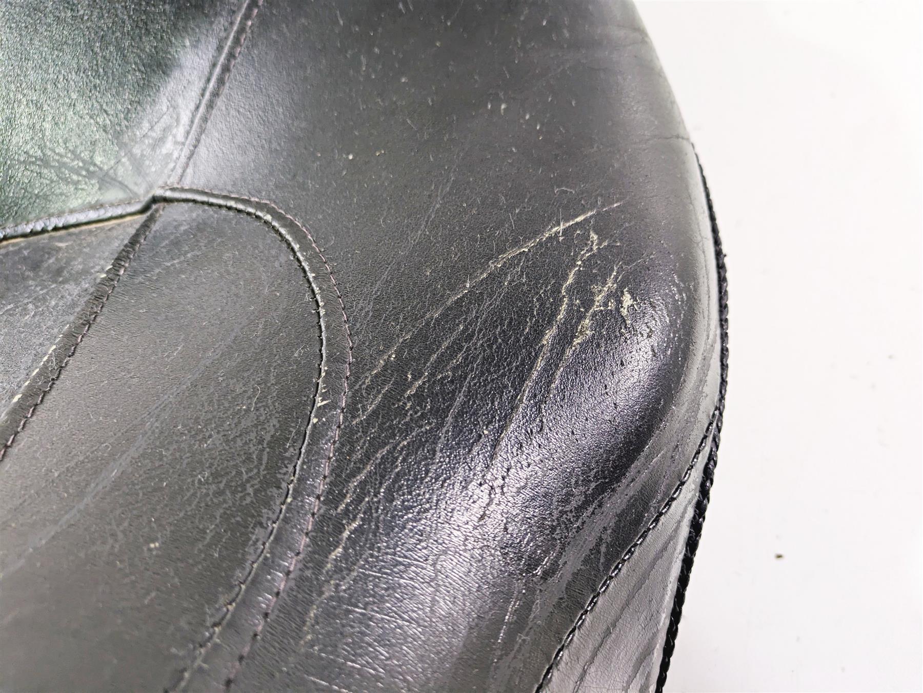 2007 Harley Touring FLHTCU SE CVO E-Glide Heated Duo Seat Saddle 52320-06 - Image 7