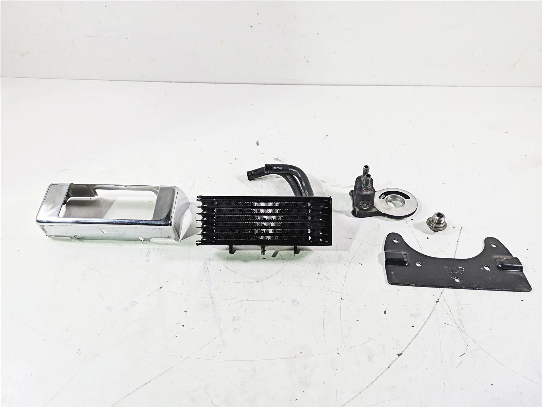 2007 Harley Touring FLHTCU SE CVO E-Glide Oil Cooler & Cover 63071-07