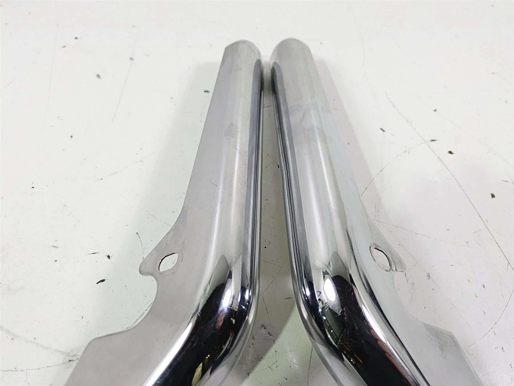 2007 Harley Touring FLHTCU SE CVO E-Glide Rear Frame Chrome Struts 47504-97 - Image 11
