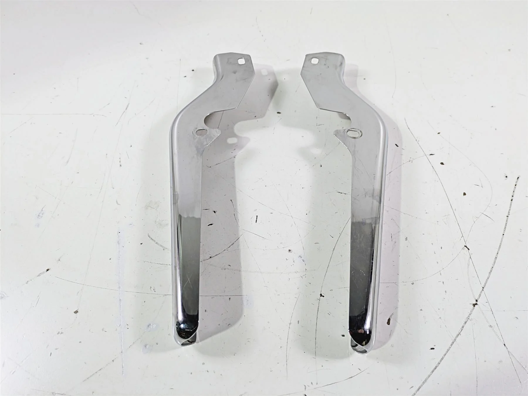 2007 Harley Touring FLHTCU SE CVO E-Glide Rear Frame Chrome Struts 47504-97 - Image 12