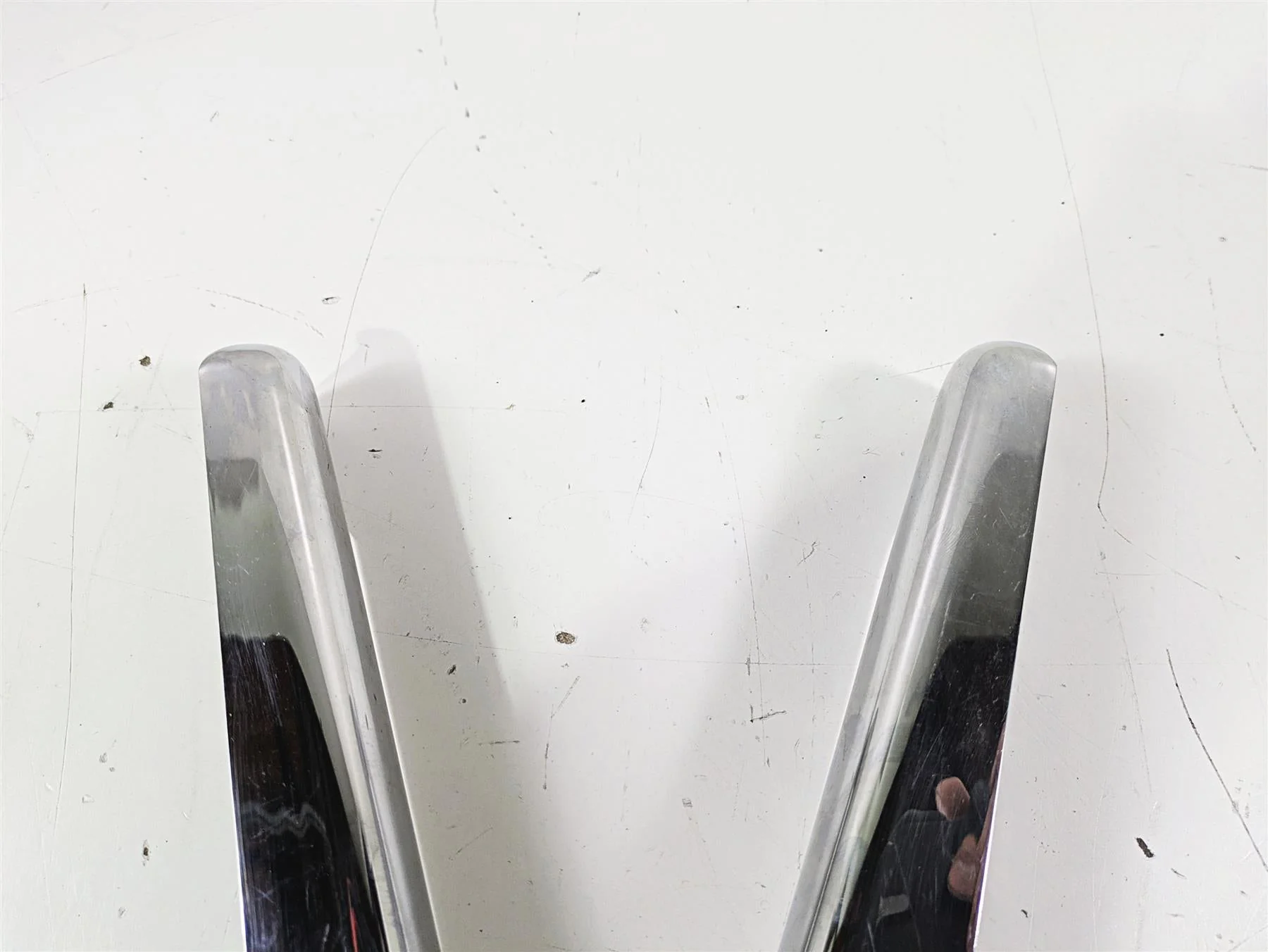 2007 Harley Touring FLHTCU SE CVO E-Glide Rear Frame Chrome Struts 47504-97 - Image 7