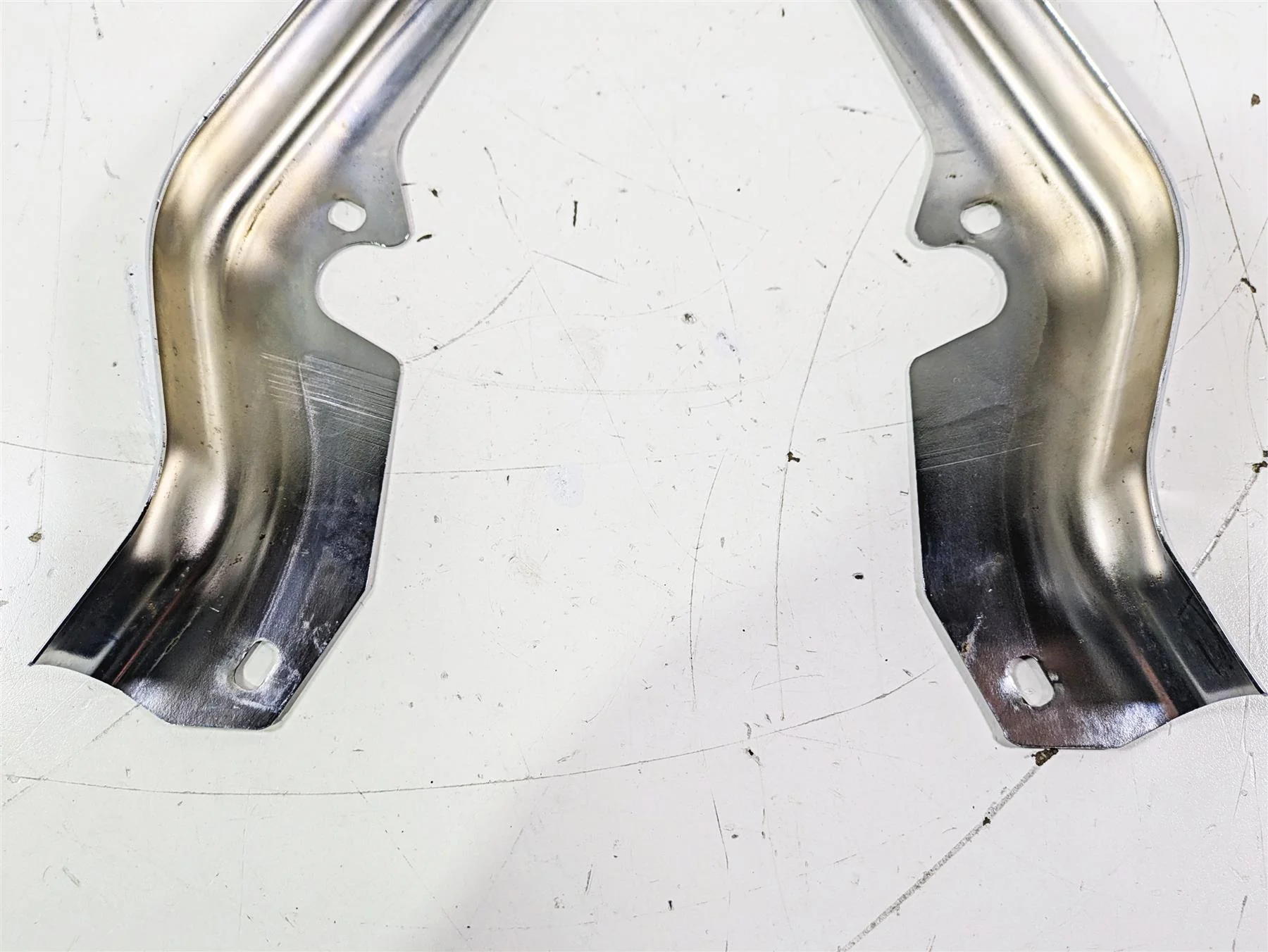 2007 Harley Touring FLHTCU SE CVO E-Glide Rear Frame Chrome Struts 47504-97 - Image 9