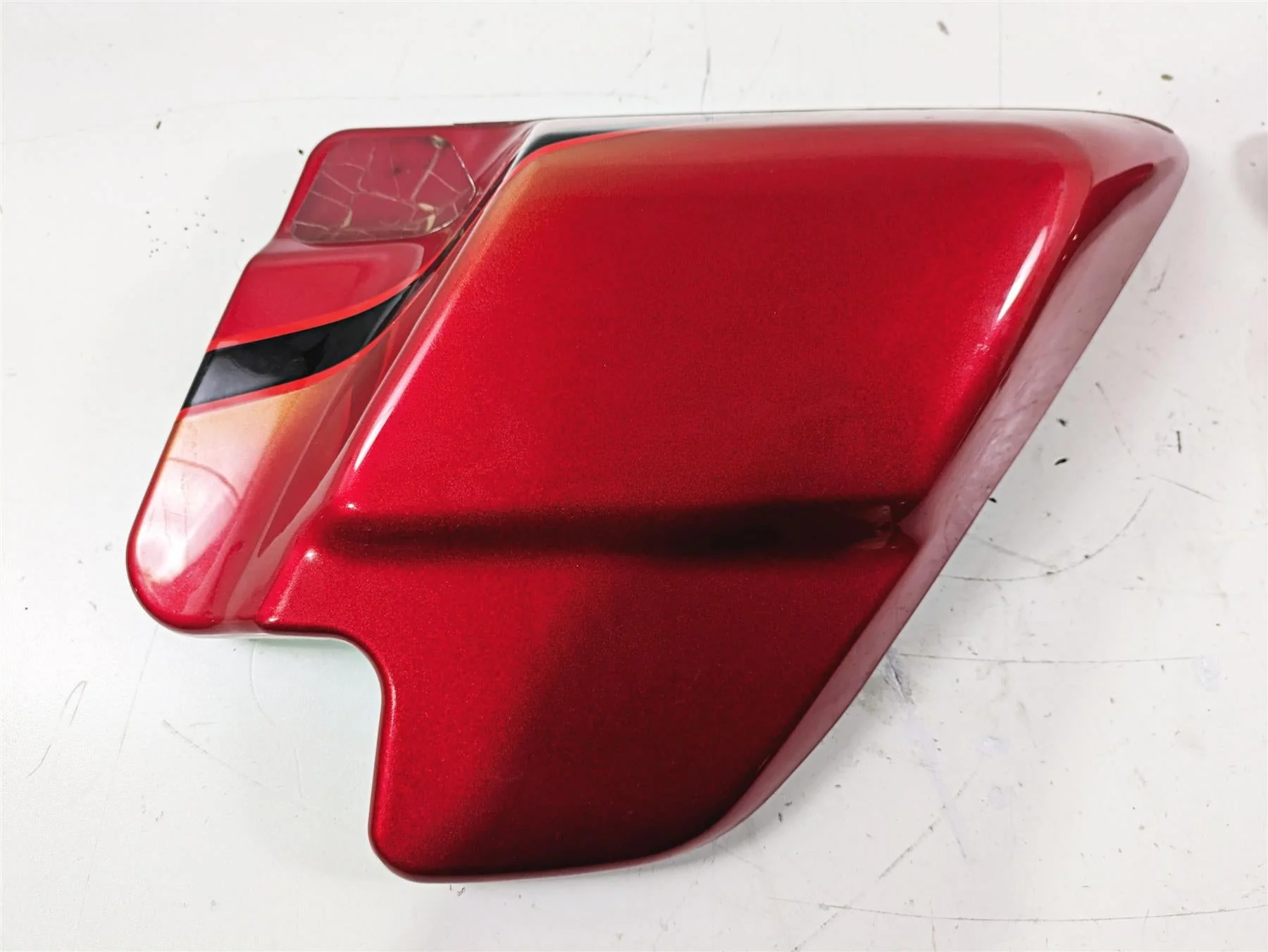 2007 Harley Touring FLHTCU SE CVO E-Glide Side Cover Cherry Black Ice 66048-97 - Image 4
