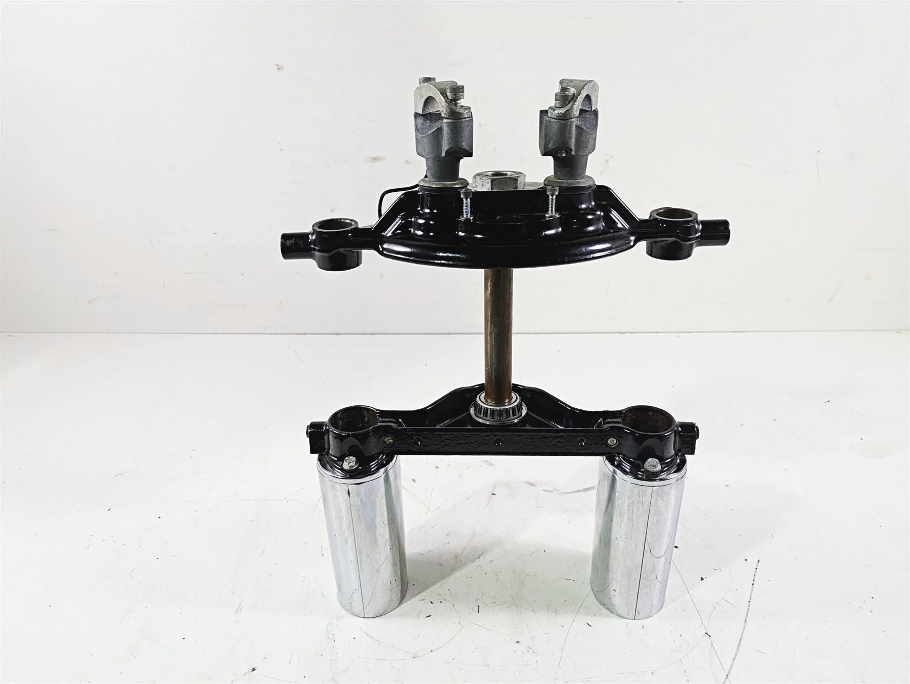 2007 Harley Touring FLHTCU SE CVO E-Glide Upper Lower Triple Tree Set 45446-87A - Image 3