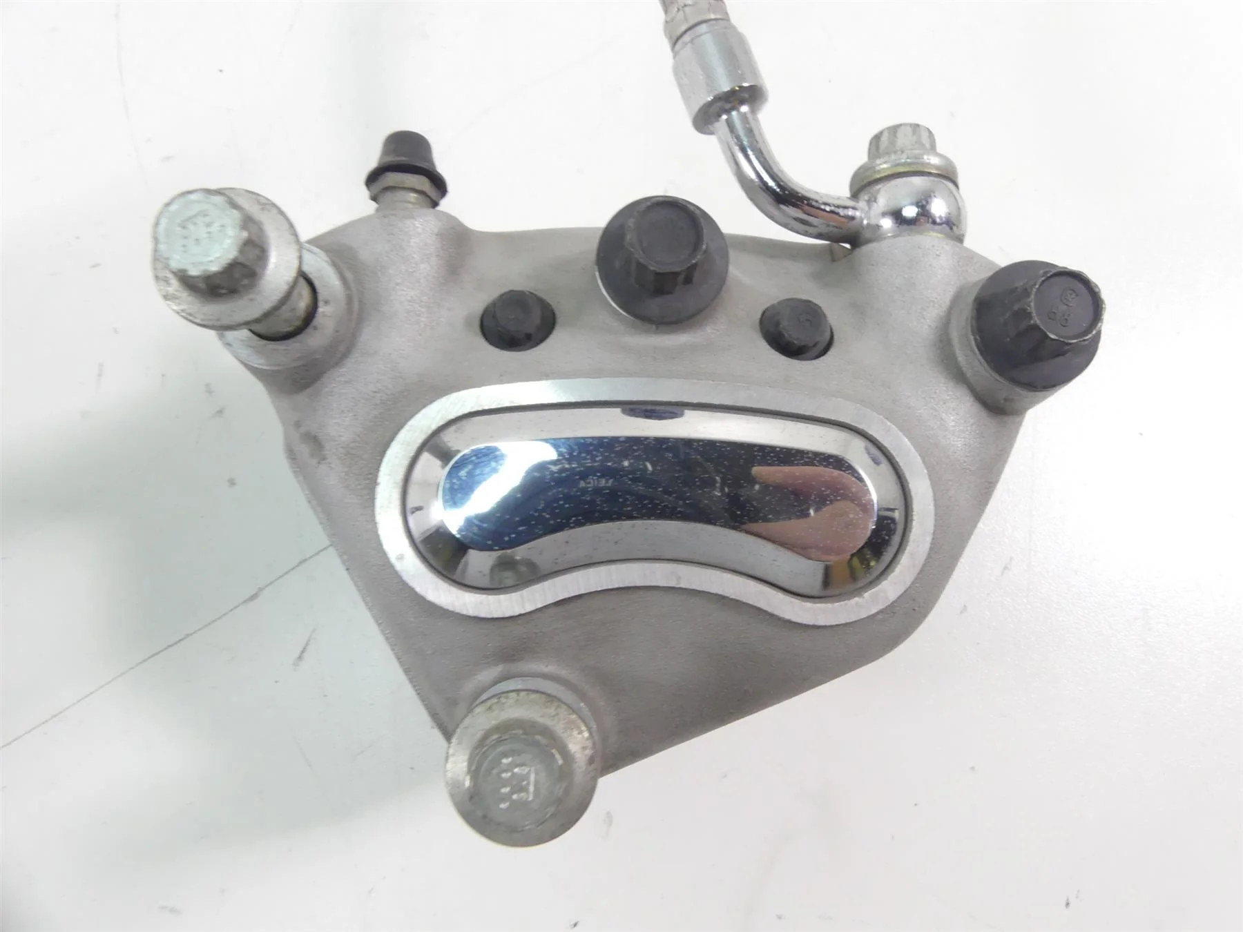 2007 Harley Touring FLHTCU SE CVO Electra Glide Front Brake Caliper Set 44381-99 - Image 5