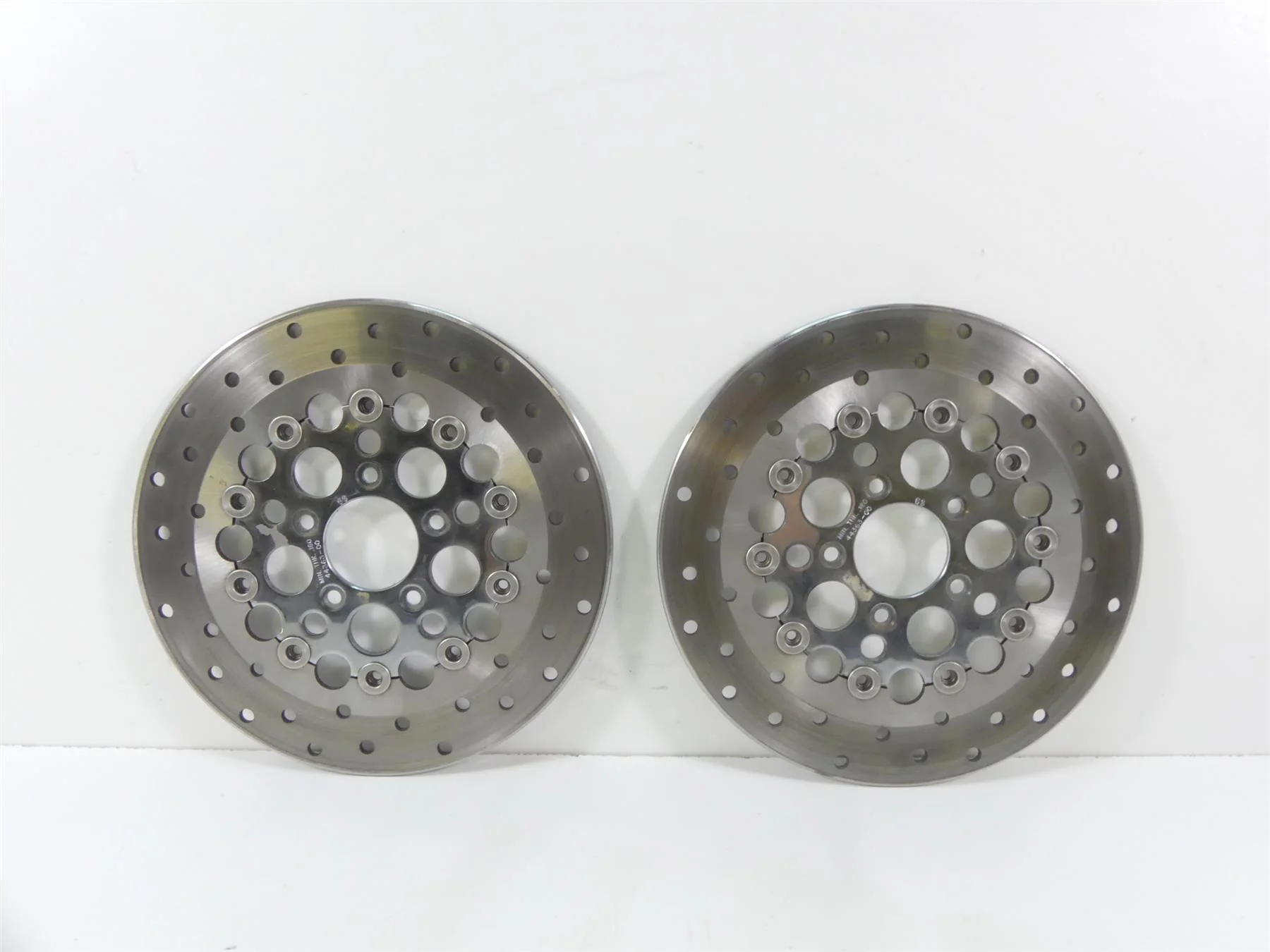 2007 Harley Touring FLHTCU SE CVO Electra Glide Front Brake Rotor Set 44360-00A - Image 4