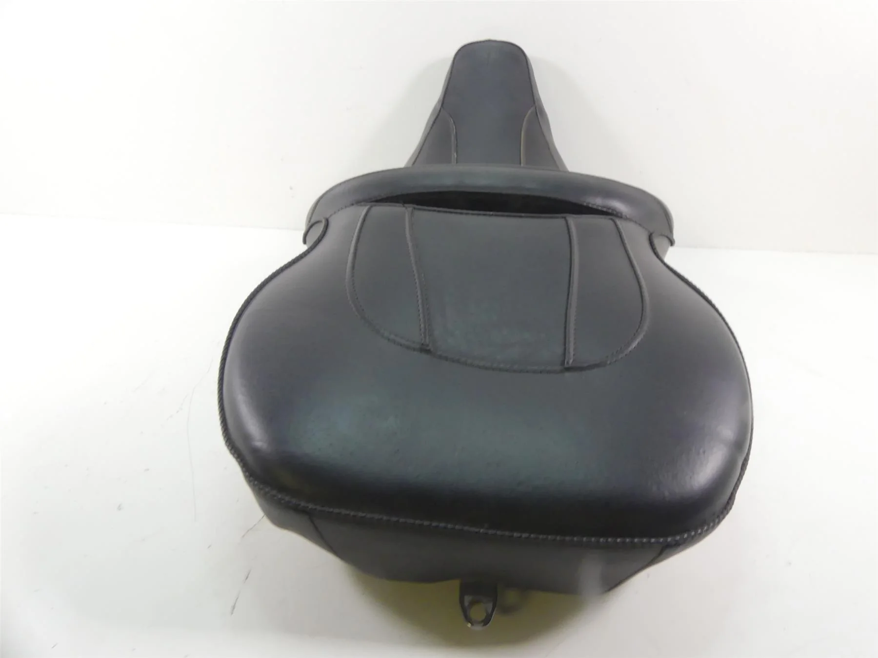 2007 Harley Touring FLHTCU SE CVO Electra Glide Heated Dual Saddle Seat 51718-06 - Image 4