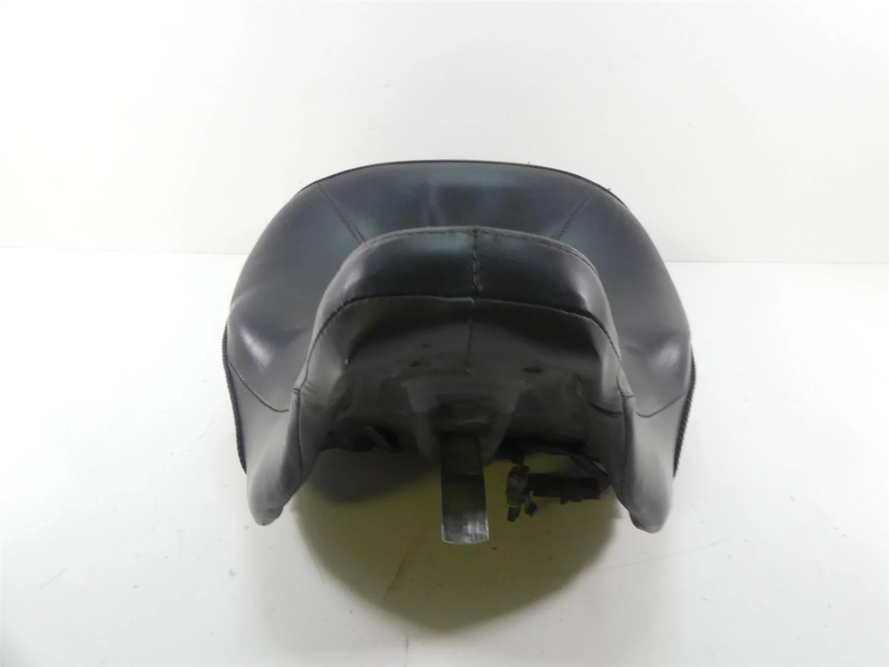 2007 Harley Touring FLHTCU SE CVO Electra Glide Heated Dual Saddle Seat 51718-06 - Image 5