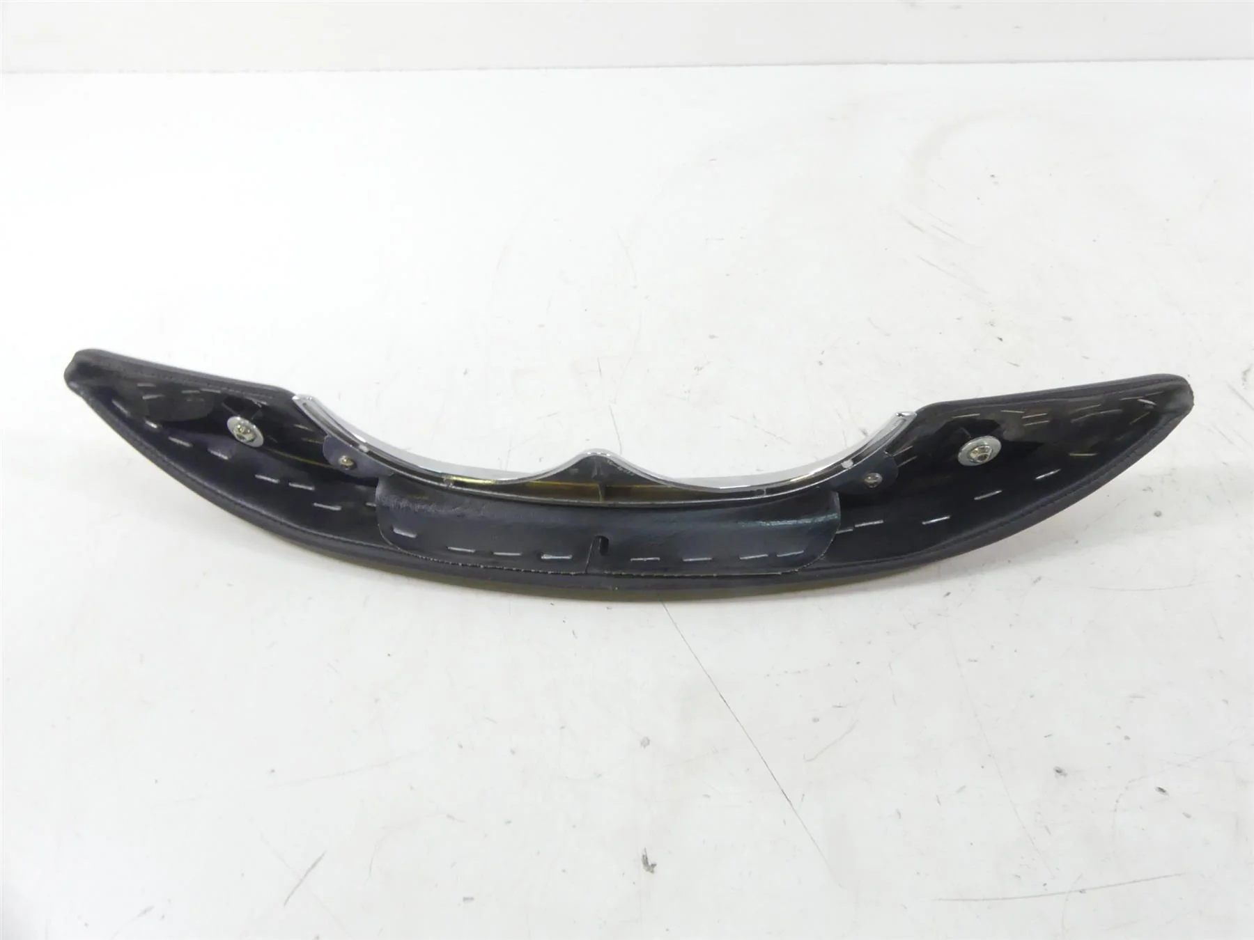 2007 Harley Touring FLHTCU SE CVO Electra Glide Inner Fairing Dash Pad 57842-06 - Image 2