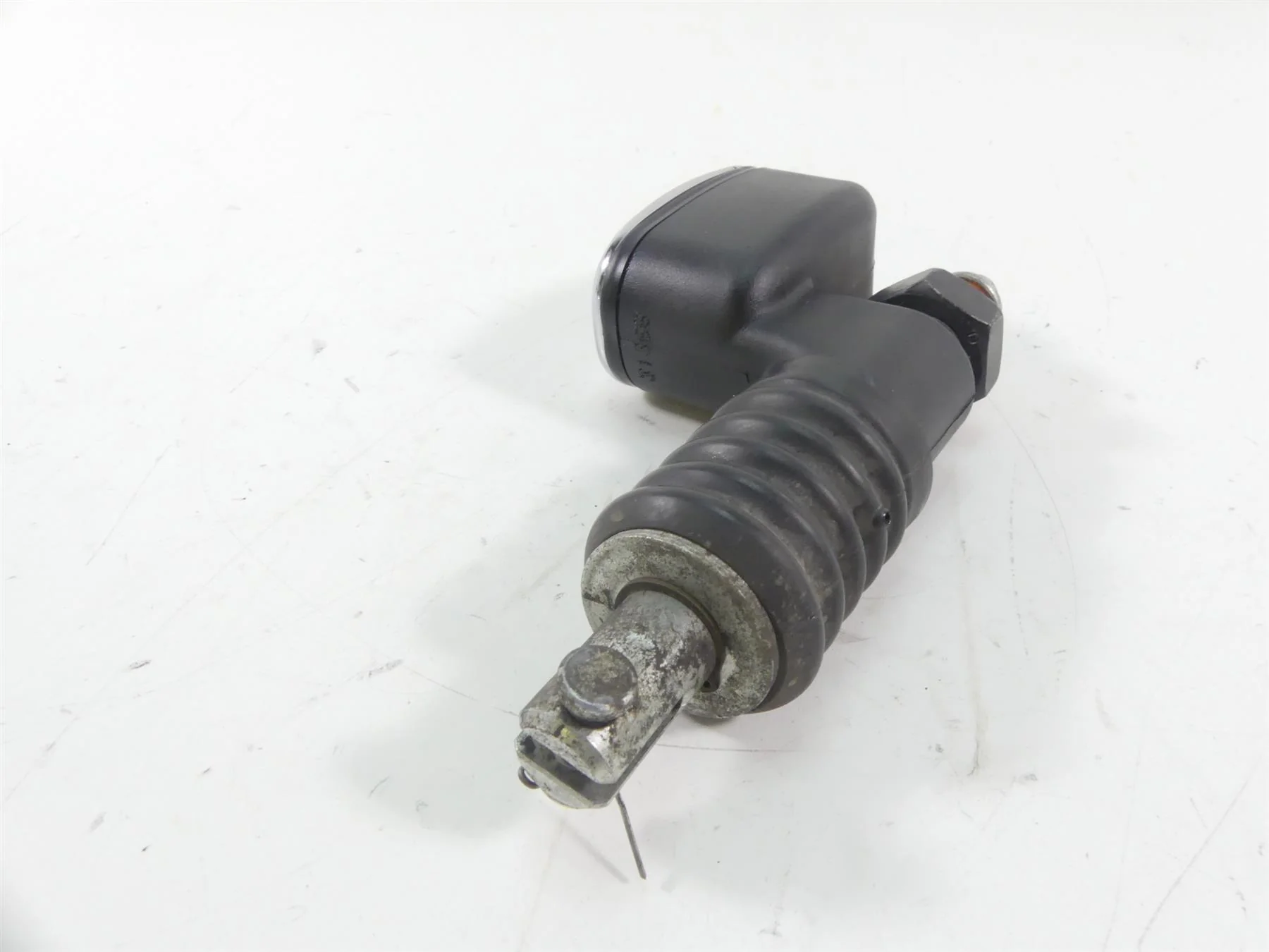 2007 Harley Touring FLHTCU SE CVO Electra Glide Rear Brake Master Cyl 41782-05C - Image 5