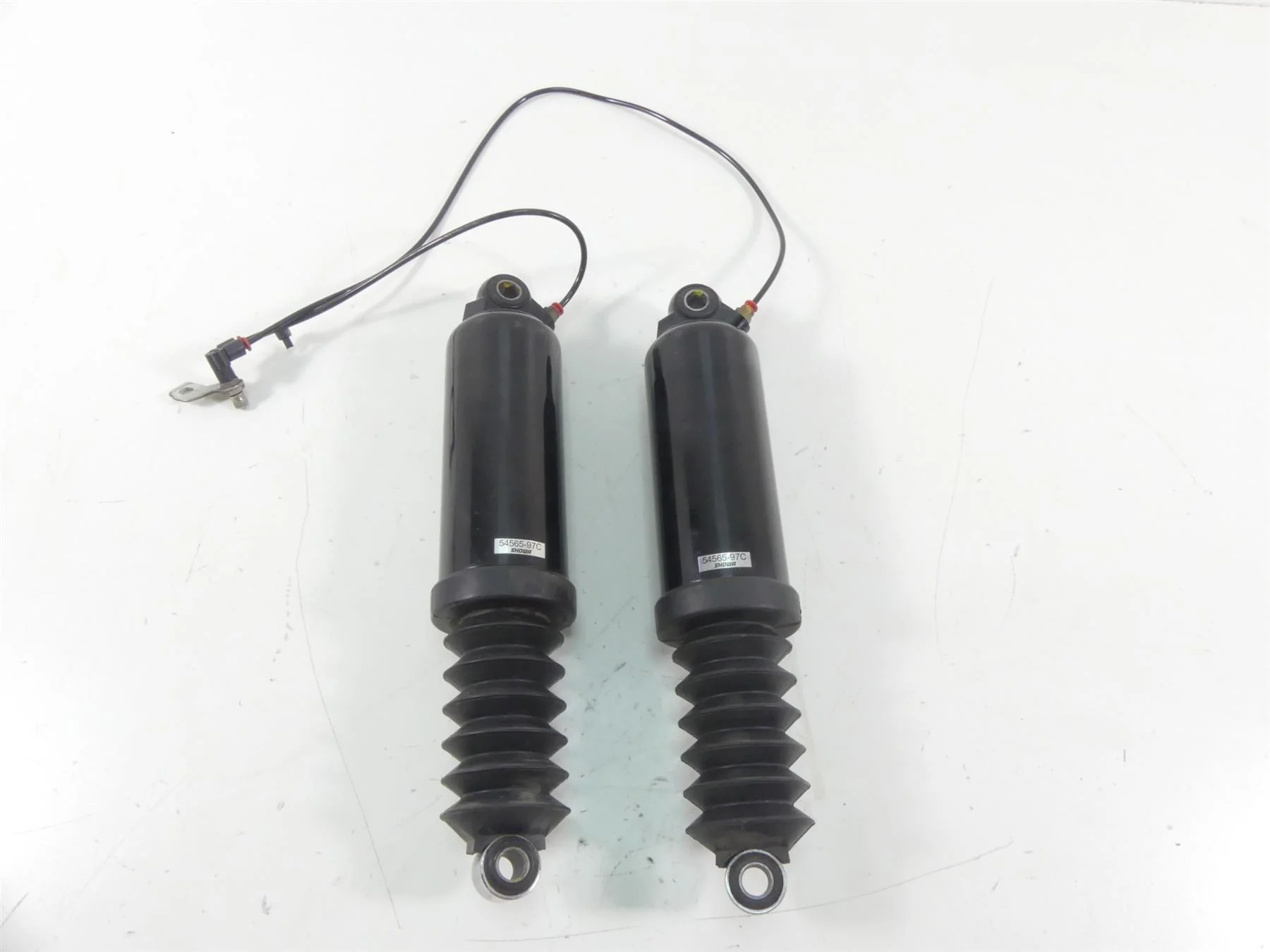 2007 Harley Touring FLHTCU SE CVO Electra Glide Rear Shock Set 13" 54565-97C - Image 2