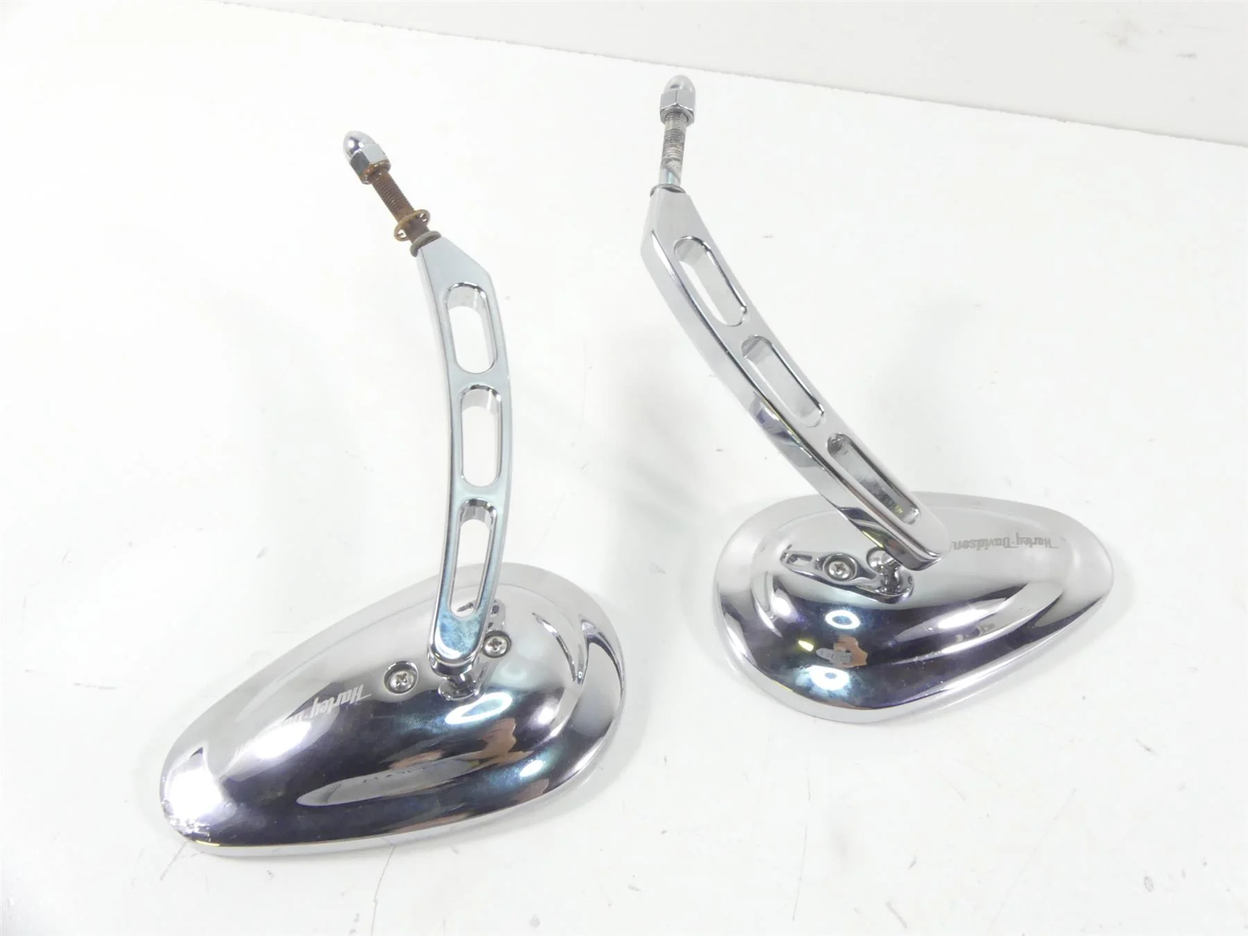 2007 Harley Touring FLHTCU SE CVO Electra Glide Rear View Mirror Set 91950-07 - Image 3