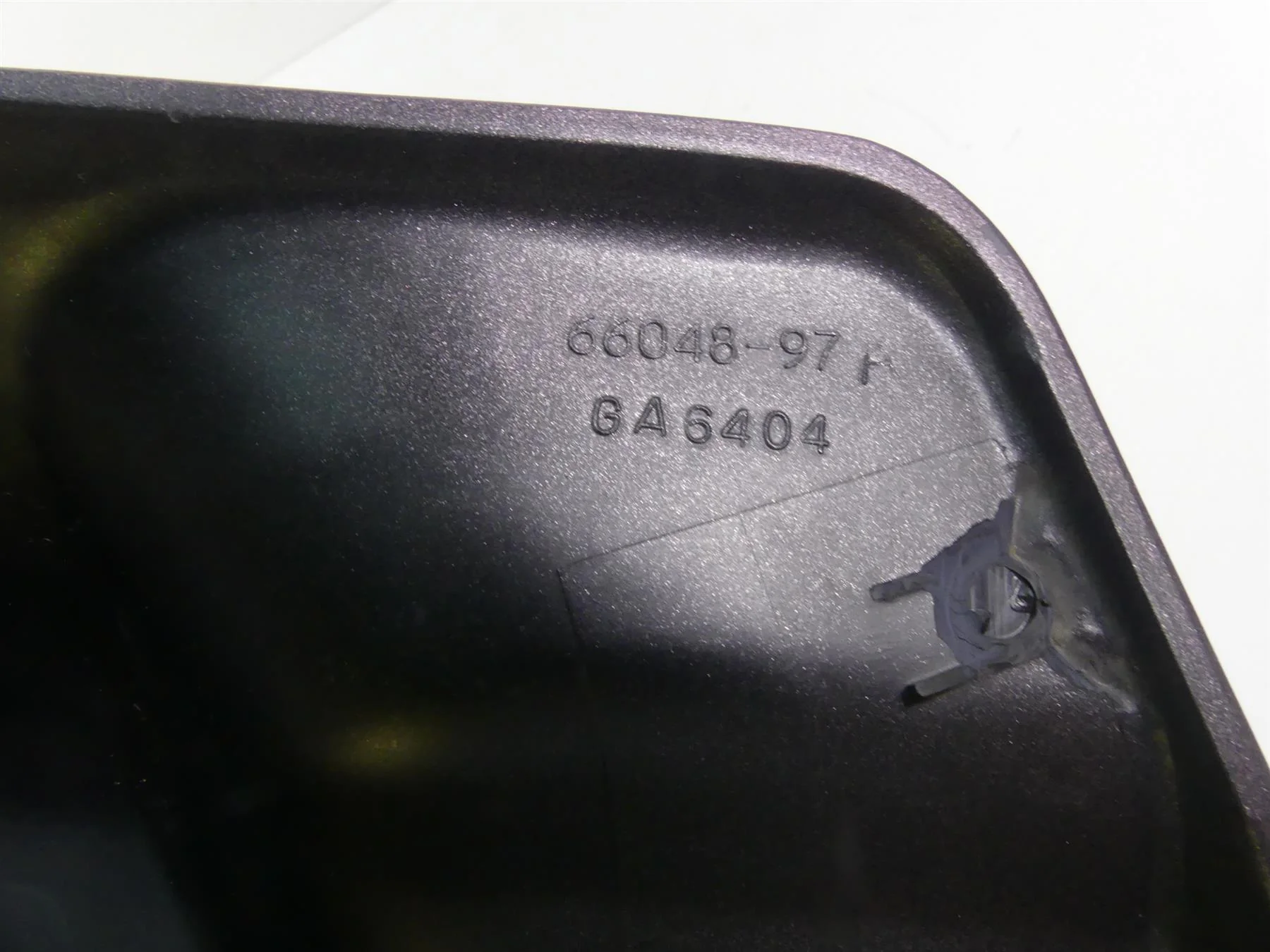 2007 Harley Touring FLHTCU SE CVO Electra Glide Side Cover Set - Read 66048-97 - Image 11