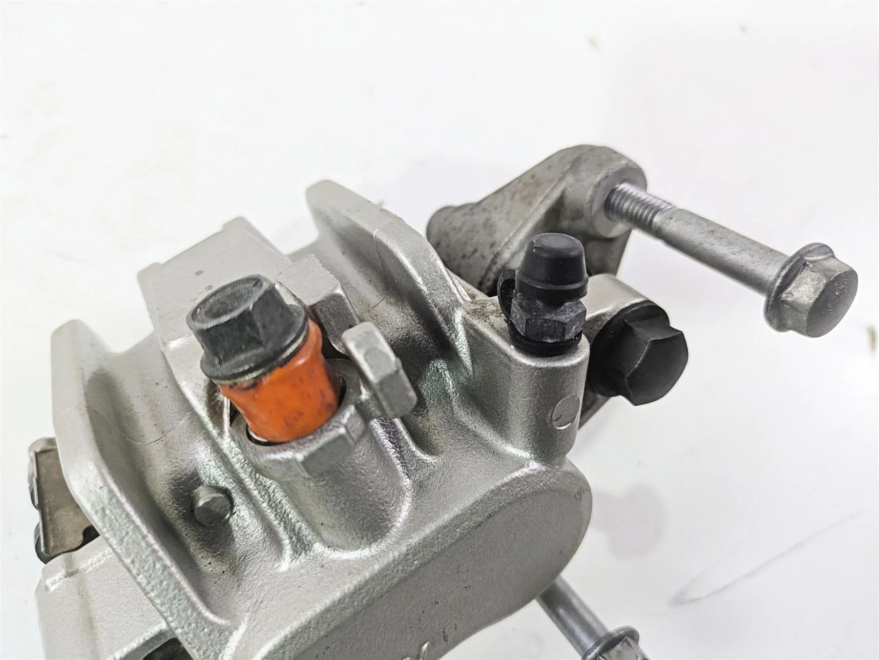 2007 Honda VTX1300 Classic Nissin Front Brake Caliper 45250-MEM-671 - Image 10
