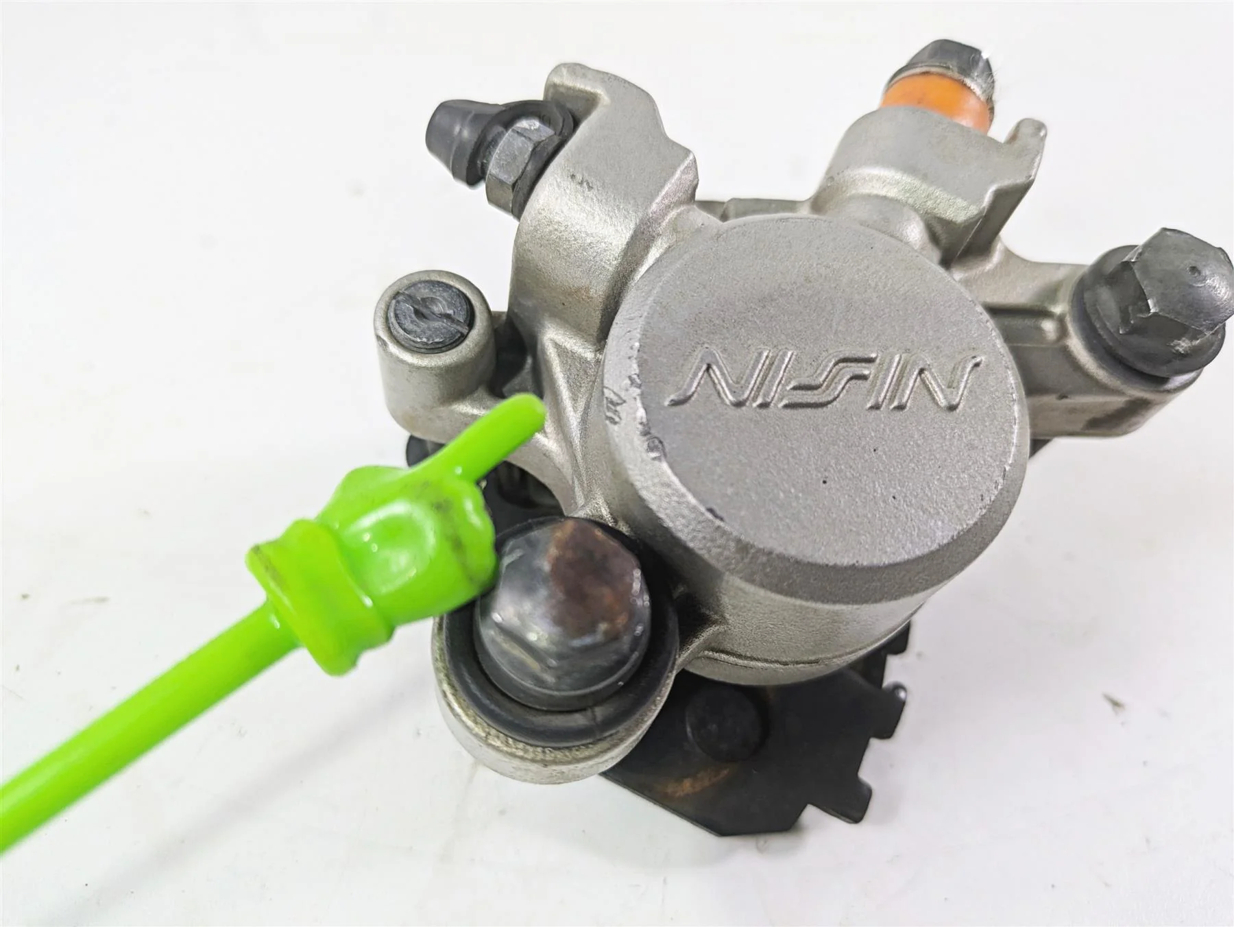 2007 Honda VTX1300 Classic Nissin Rear Brake Caliper 43150-MEA-671 43150-MEA-672 - Image 3