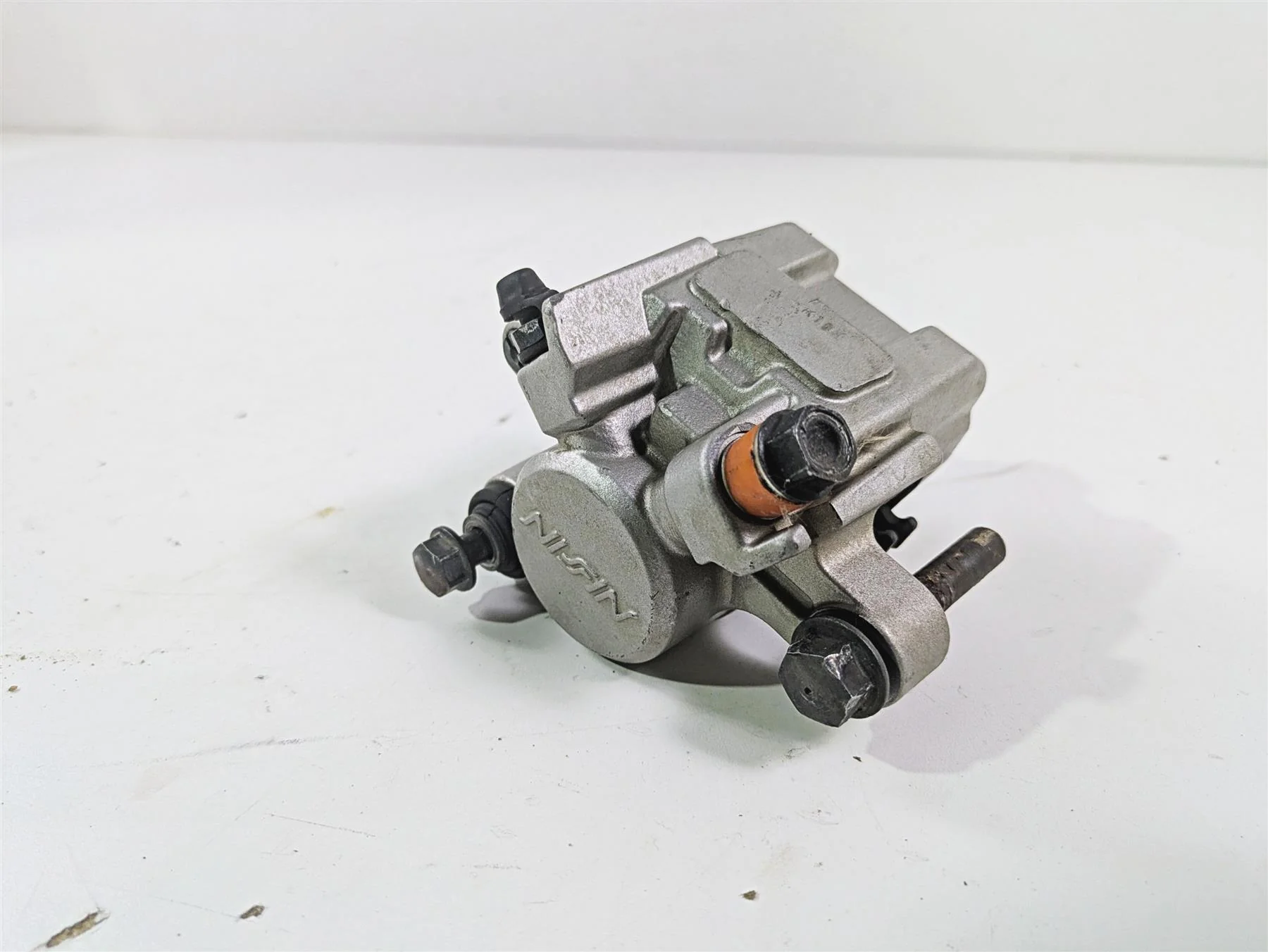 2007 Honda VTX1300 Classic Nissin Rear Brake Caliper 43150-MEA-671 43150-MEA-672 - Image 9
