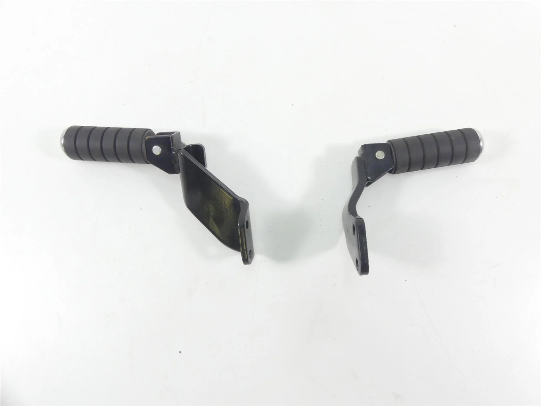 2007 Honda VTX1800 T1 Rear Passenger Footpeg Set 50680-MCV-000 50685-MCV-000