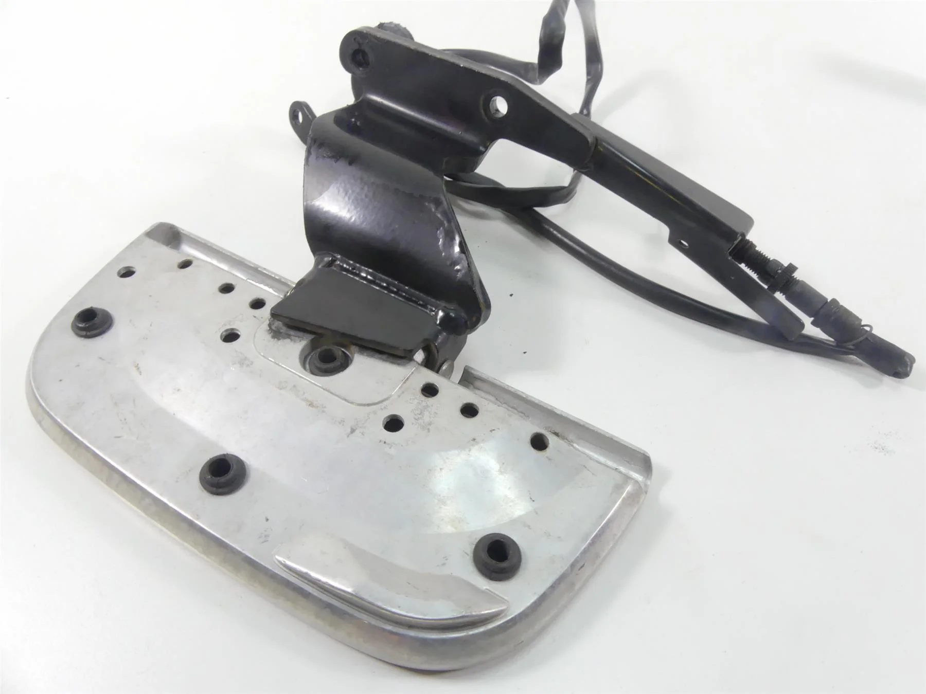 2007 Honda VTX1800 T1 Right Front Floor Board & Brake Pedal Set 50615-MCV-000 - Image 7