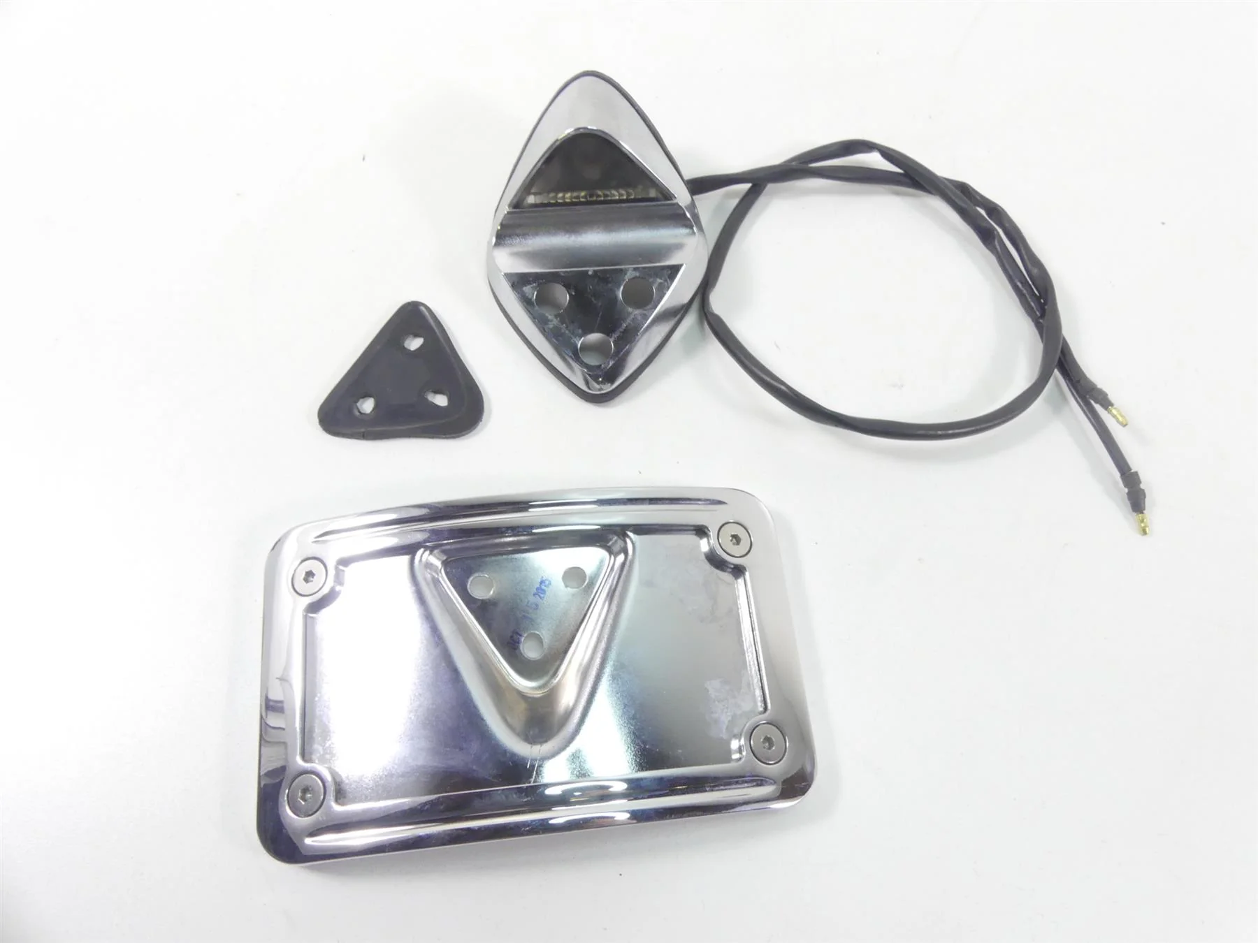 2007 Honda VTX1800 T1 Taillight Tail Rear Light Plate Holder Set 33701-MCV-672 - Image 8