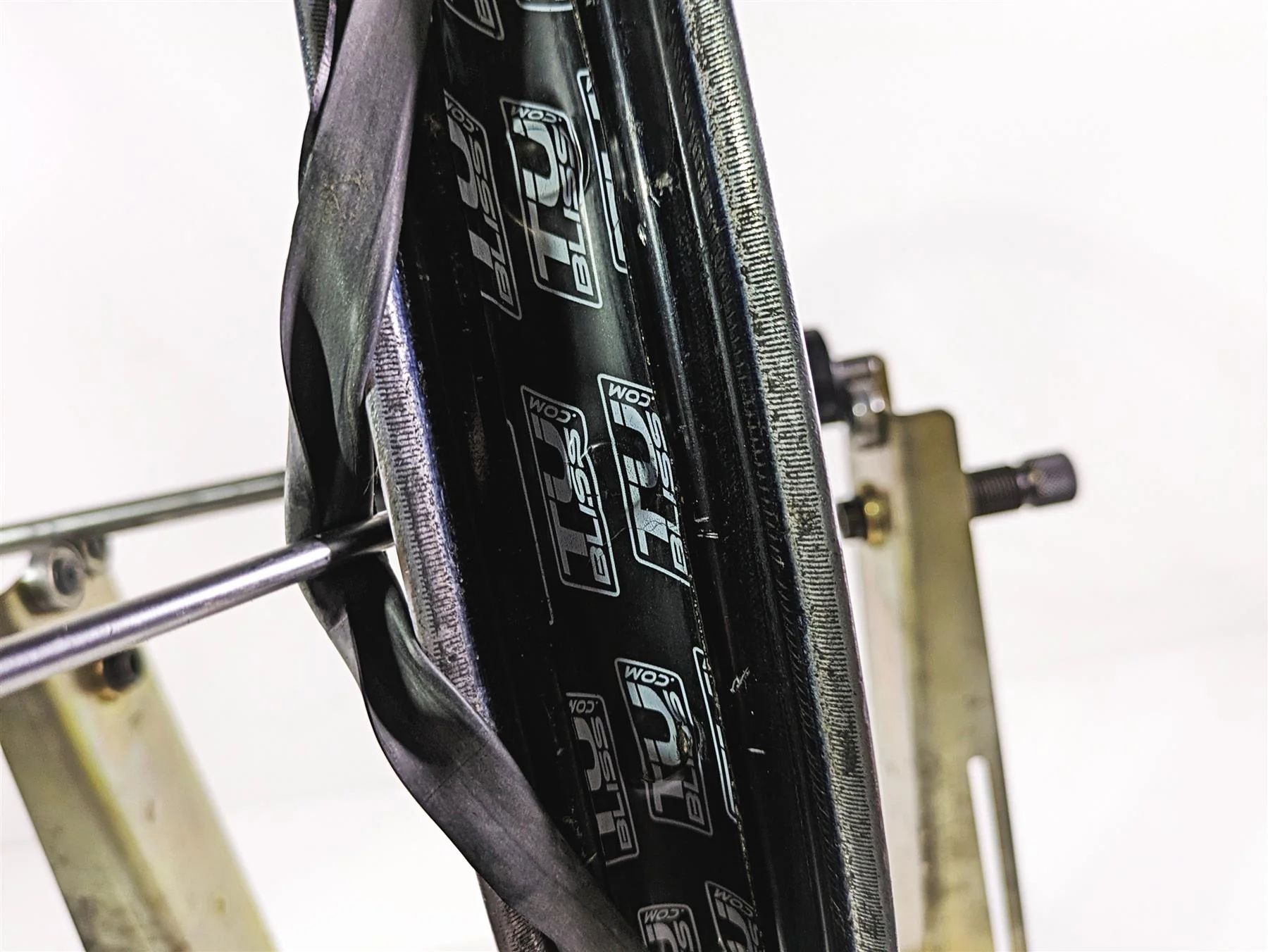 2007 KTM 450 SXF Excel Front Wheel Rim 21x1.6 7730900104430 - Image 5