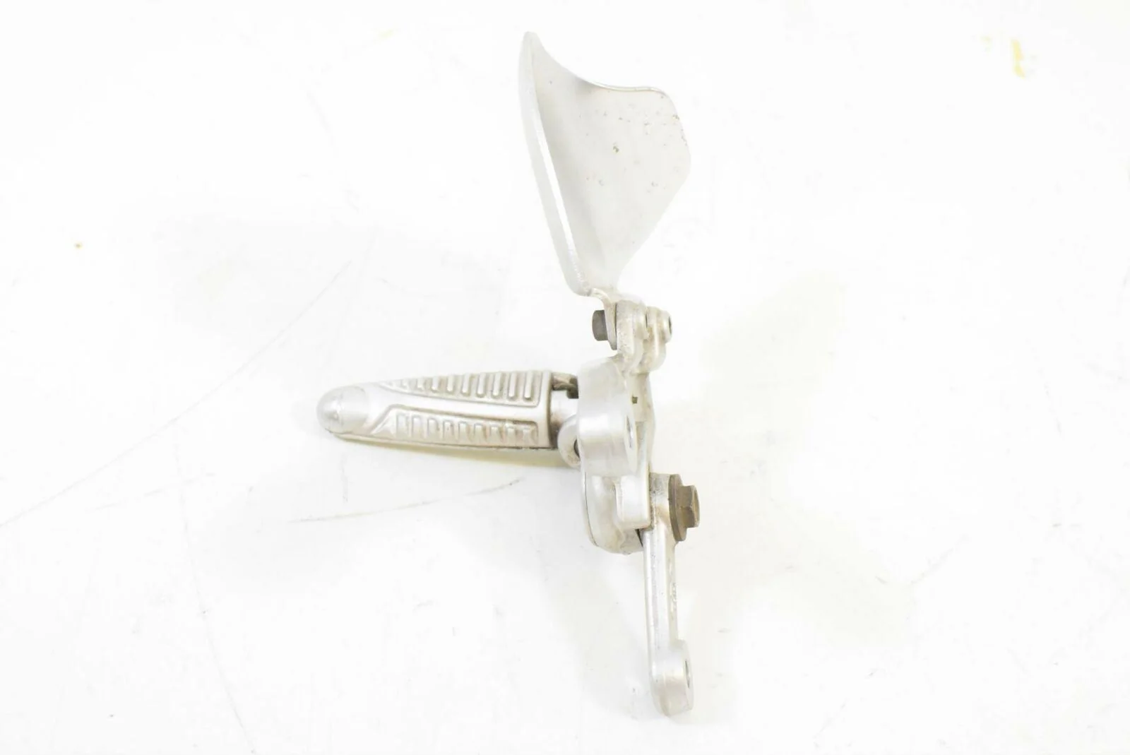 2007 MV Agusta B4 Brutale 910 R Right Rider Footpeg Foot Peg Rest 800089772 - Image 3