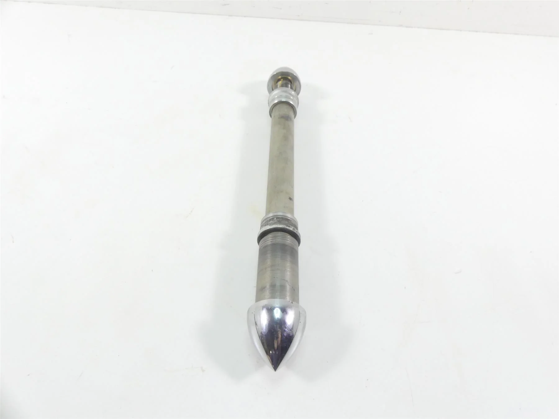 2007 Suzuki M109R VZR1800 Boulevard Front Axle Wheel Spindle 54711-48G00 - Image 3