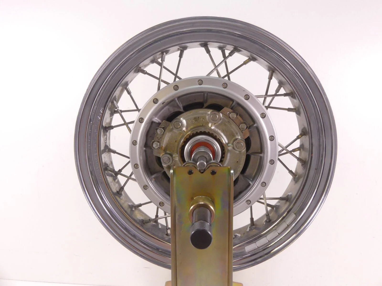 2007 Suzuki VL800 C50 Boulevard Straight Rear 15x4 Spoke Wheel Rim 65311-41F00 - Image 5