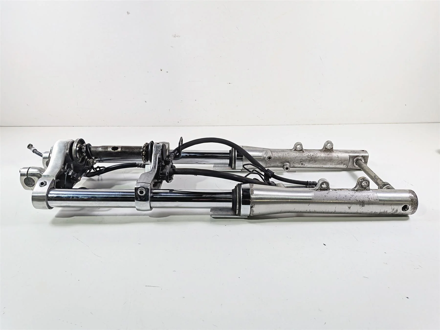 2007 Yamaha XVS1100 V-Star Custom Straight Front Fork Tree Set Read 5KS-23102-10 - Image 2