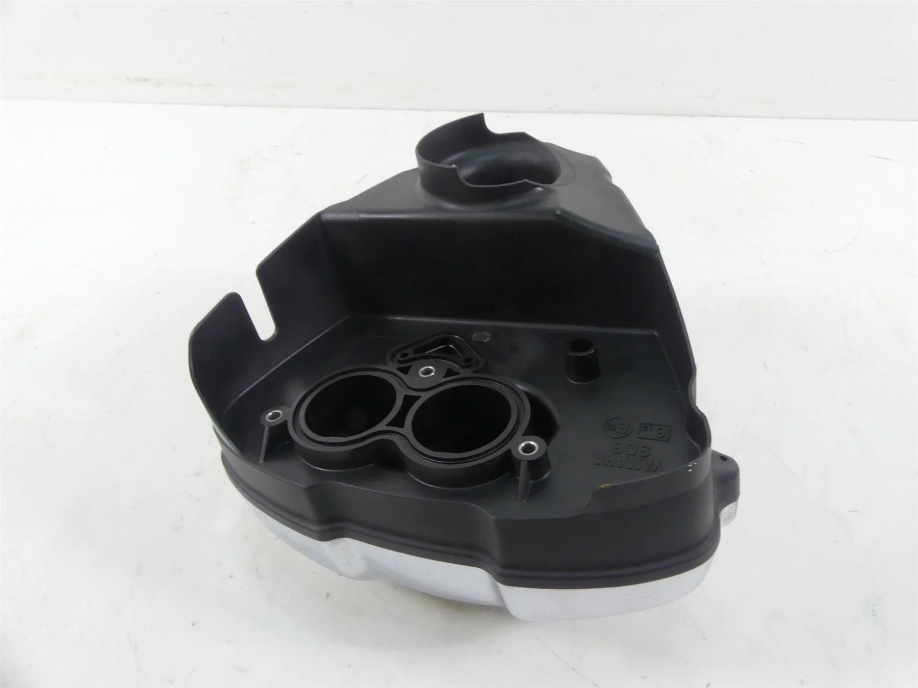 2007 Yamaha XVS1300 V-Star Air Box Cleaner & Cover Set 3D8-14421-01-00 - Image 12