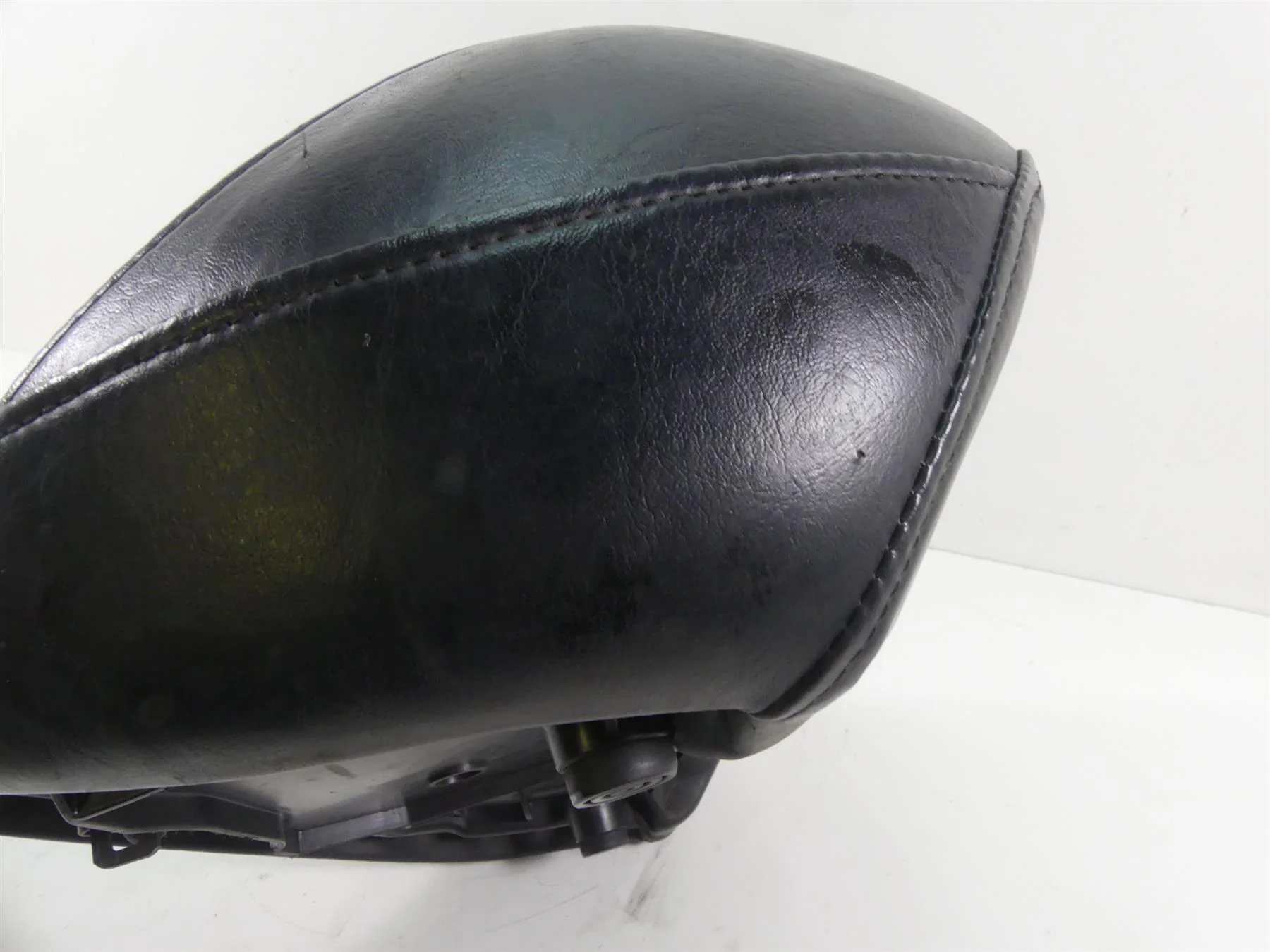 2007 Yamaha XVS1300 V-Star Front Rider Driver Saddle Seat 3D8-24710-00-00 - Image 11