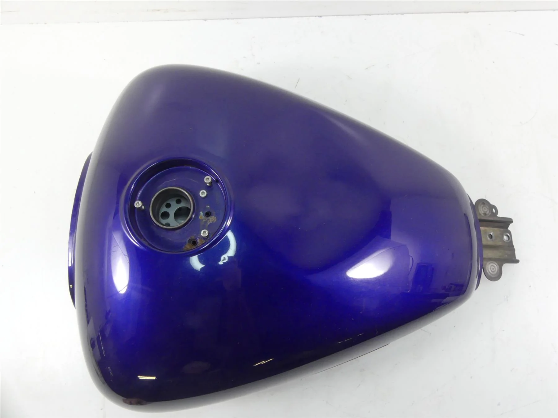 2007 Yamaha XVS1300 V-Star Fuel Gas Petrol Tank -Dent 3D8-YK241-00- - Image 6